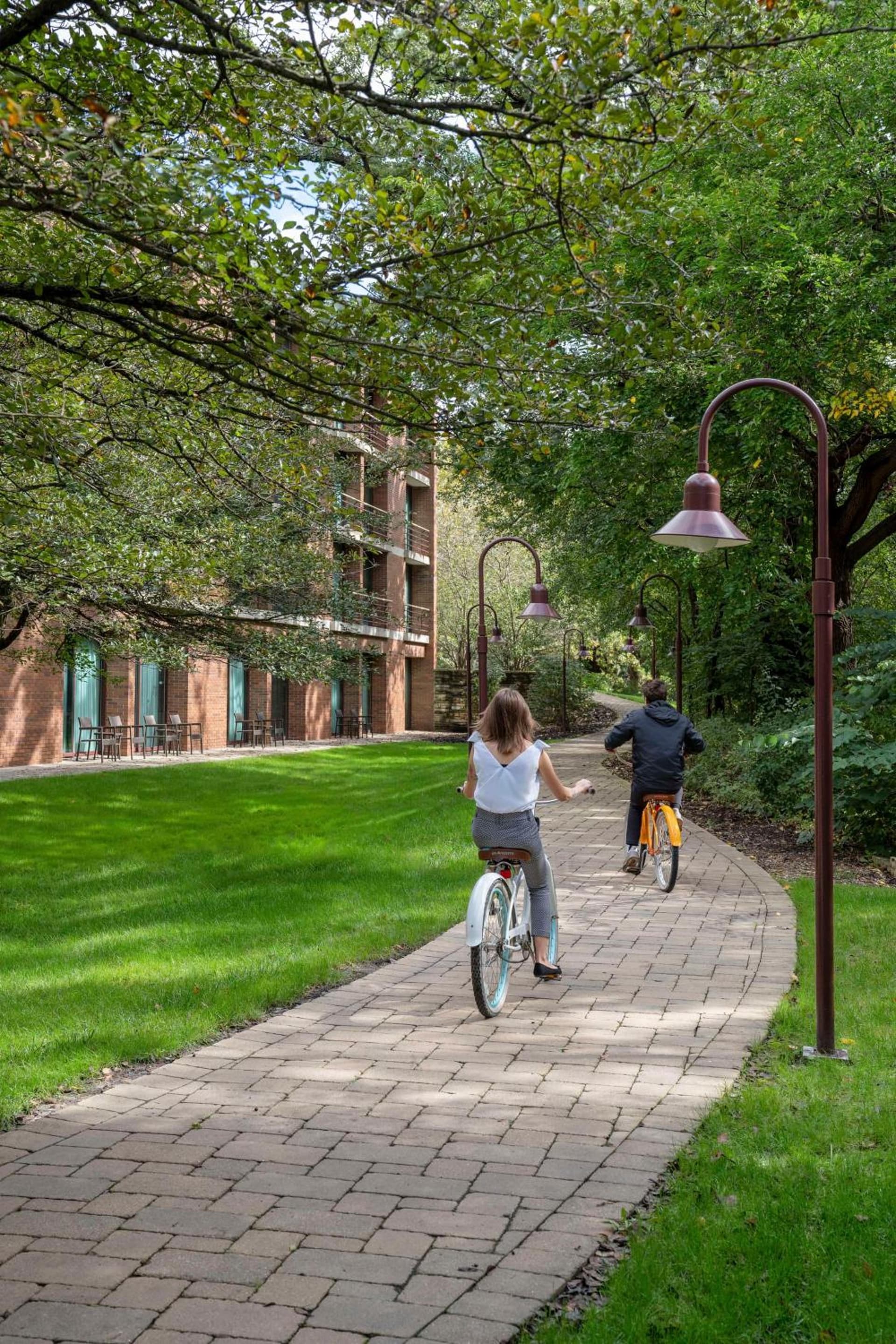 Hyatt Lodge Oak Brook Chicago gallery photo in Oak Brook, IL — image 7