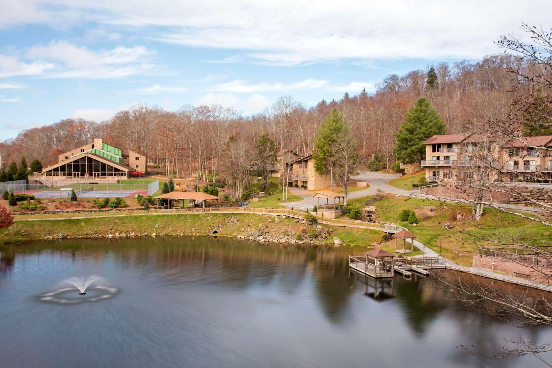 Bluegreen Vacations Blue Ridge Village, an Ascend Collection Resort property views in Banner Elk, NC — gallery photo 3