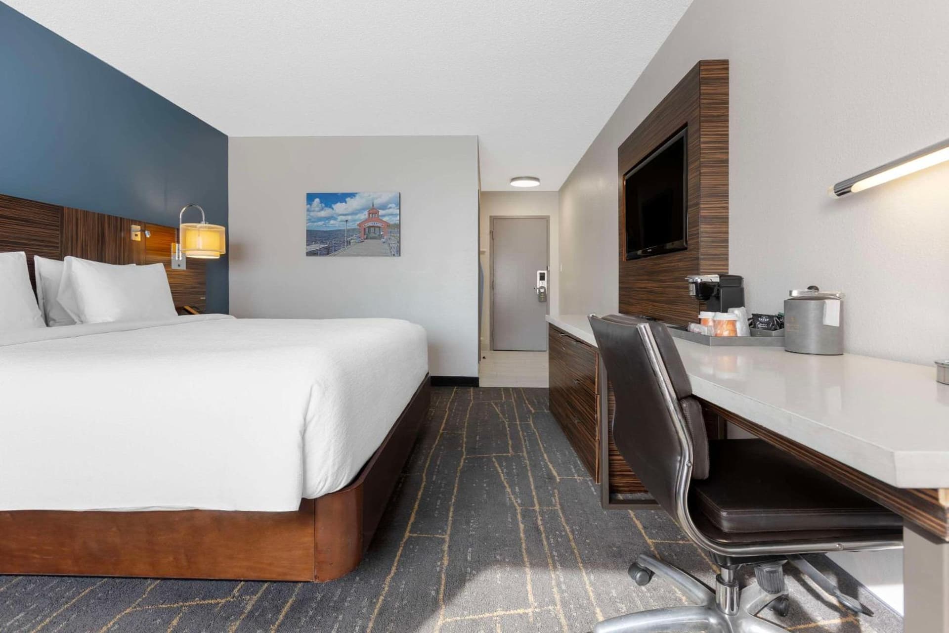 The Lux Hotel & Conference Center, an Ascend Collection Hotel gallery photo in Waterloo — image 9