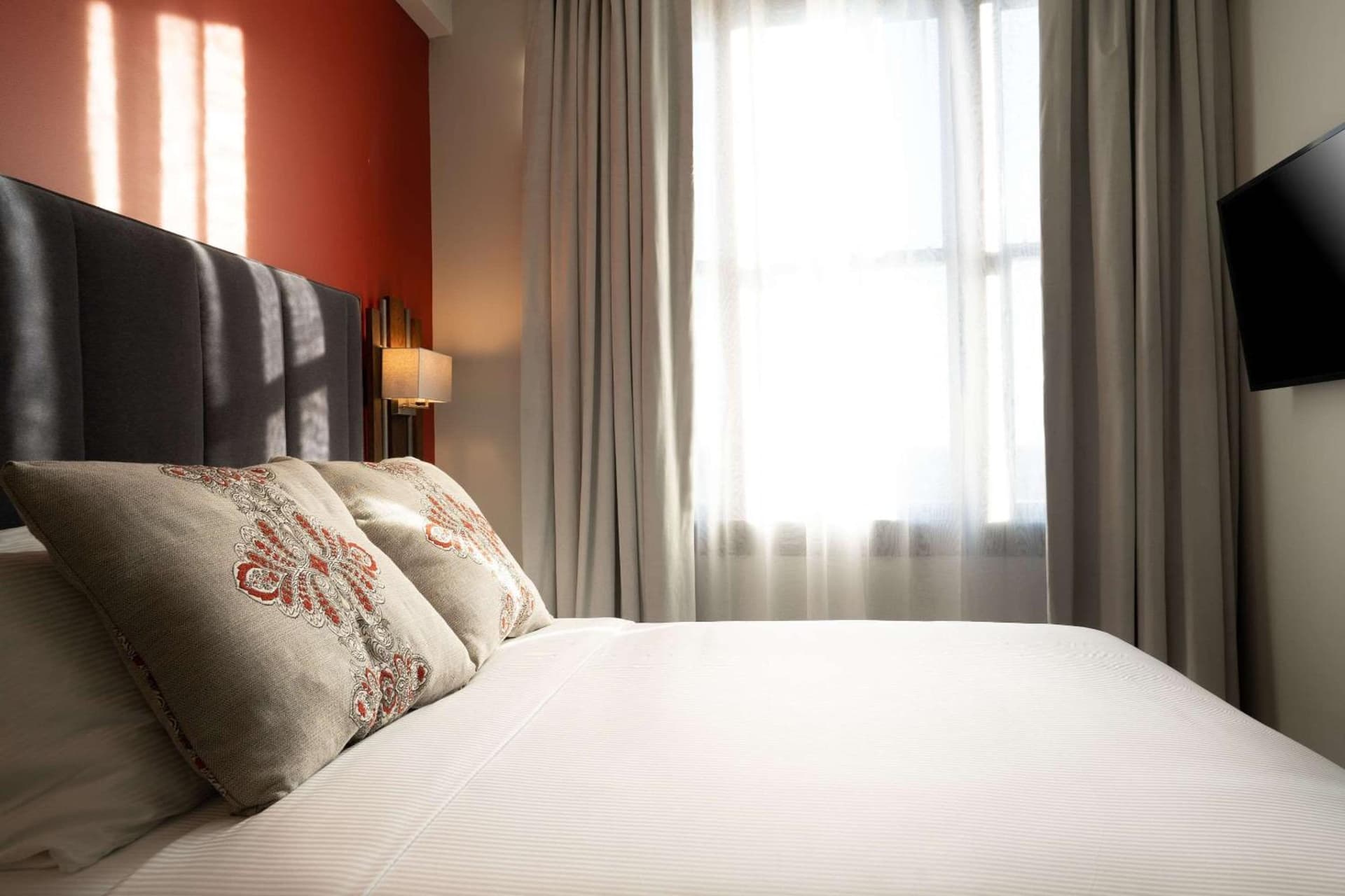 The Esquire Hotel Downtown Gastonia, an Ascend Collection Hotel gallery photo in Gastonia, NC — image 18