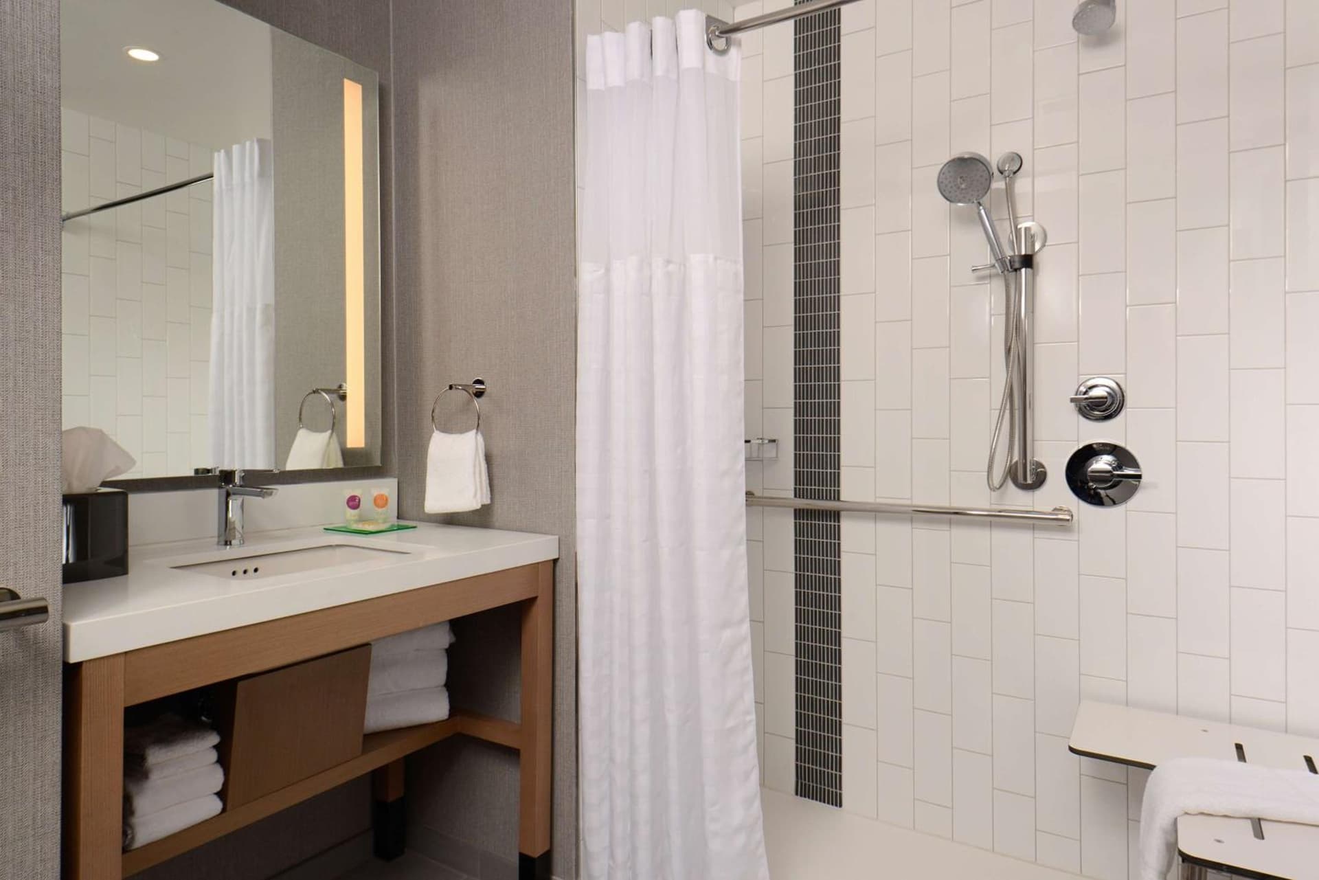 Hyatt Place Pena Station/Denver Airport gallery photo in Denver, CO — image 56