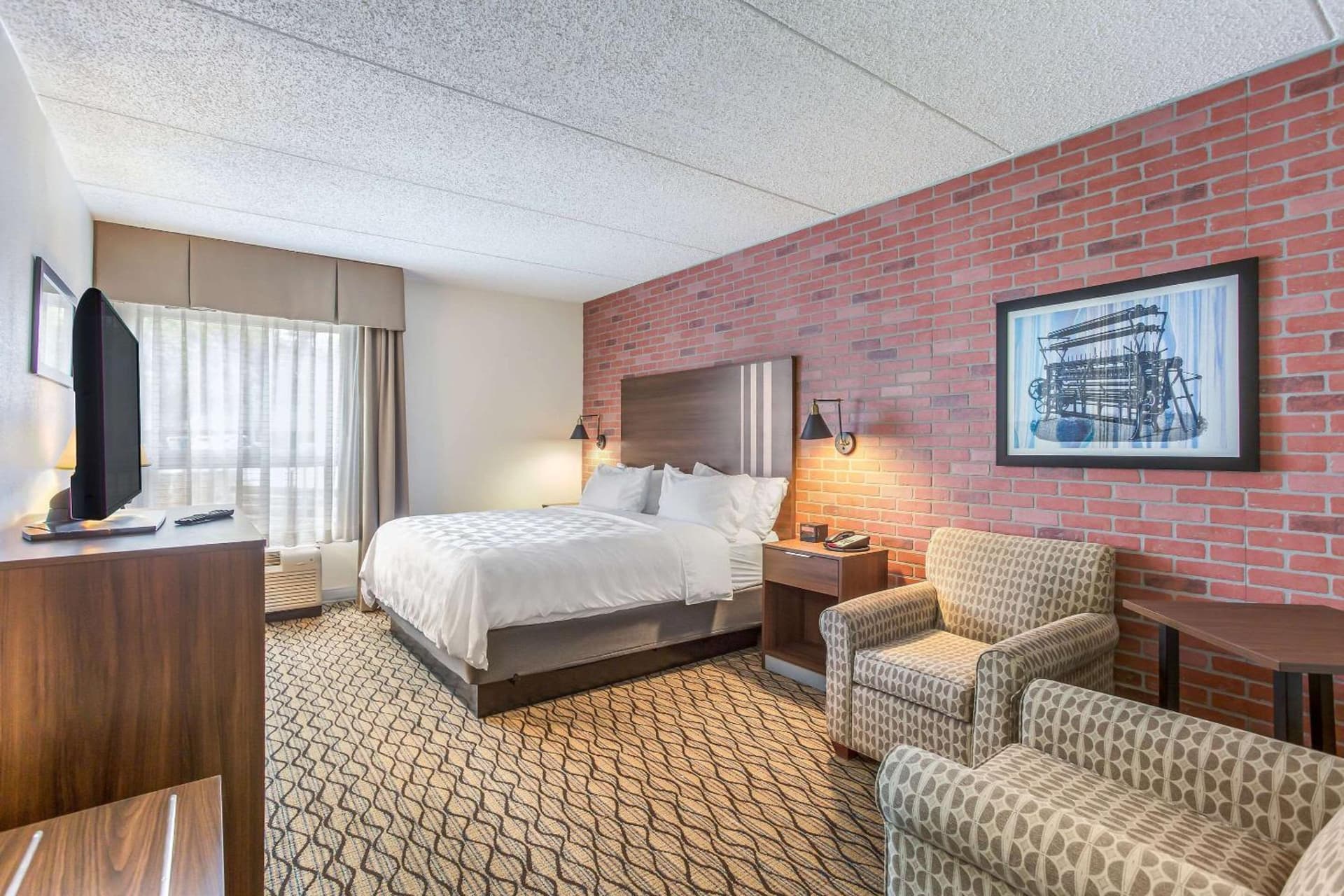 Burrstone Inn, an Ascend Collection Hotel gallery photo in Utica, NY — image 85