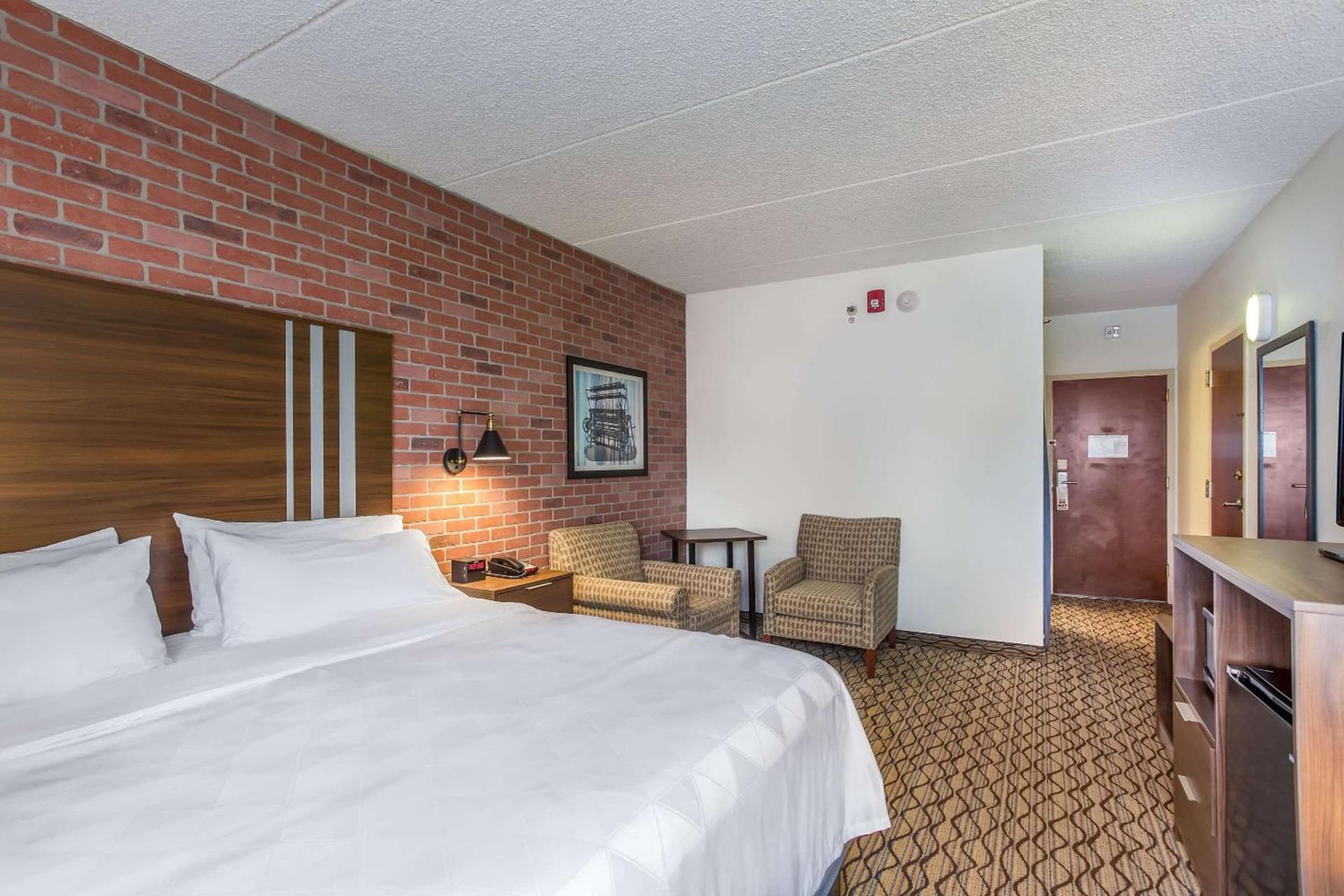 Burrstone Inn, an Ascend Collection Hotel gallery photo in Utica, NY — image 15