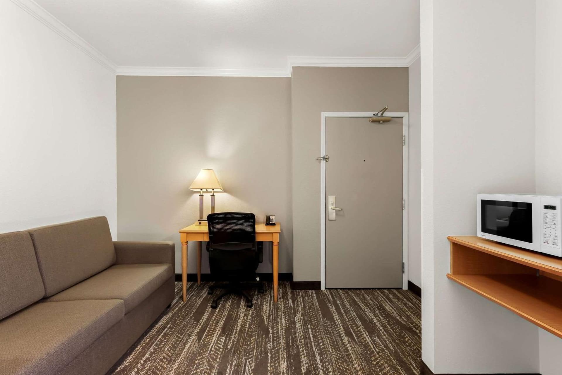 Clarion Suites Anchorage Downtown gallery photo in Anchorage, AK — image 9