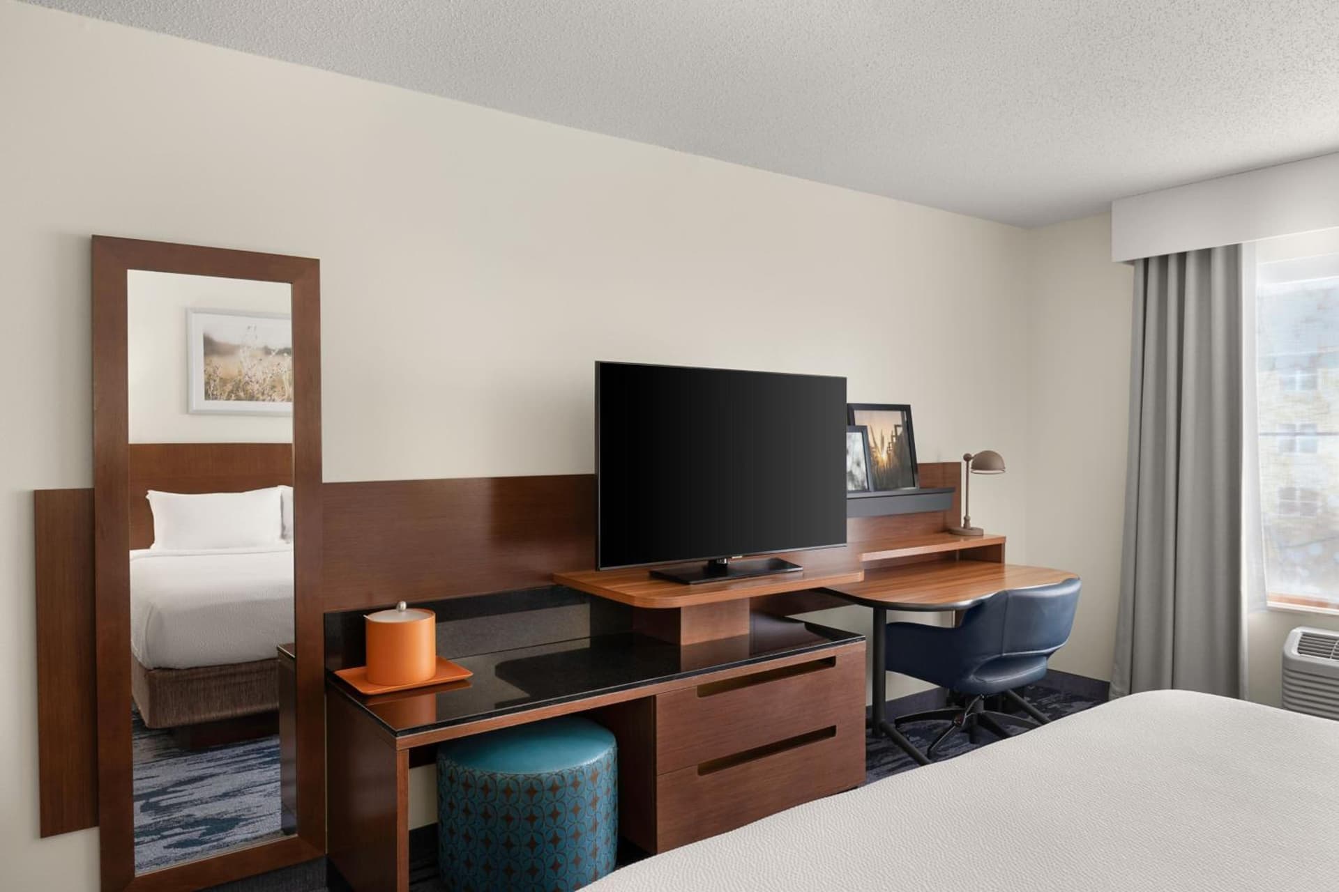 Fairfield Inn & Suites Naperville/Aurora gallery photo in Naperville, IL — image 11