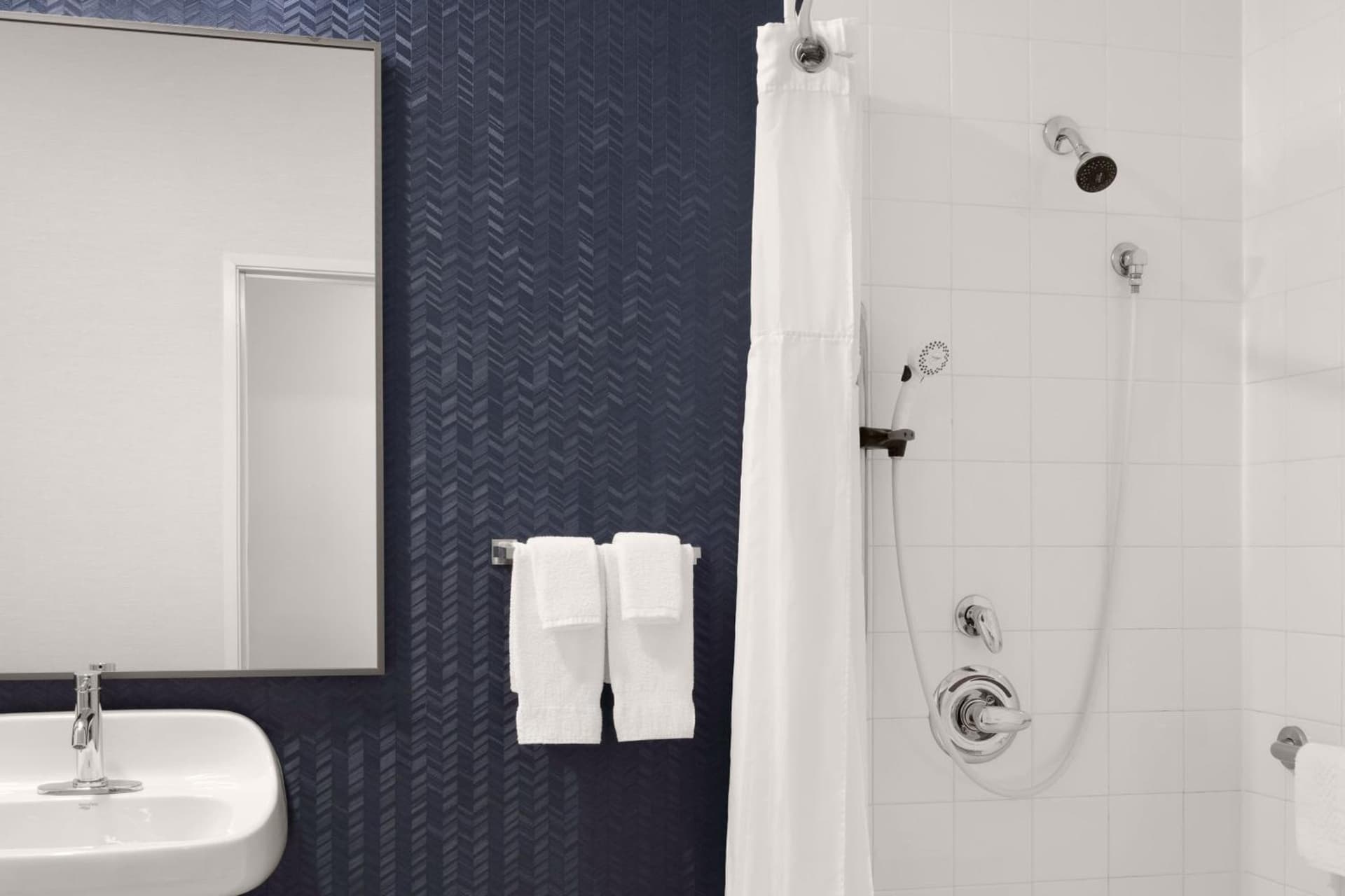Fairfield Inn & Suites Naperville/Aurora gallery photo in Naperville, IL — image 13