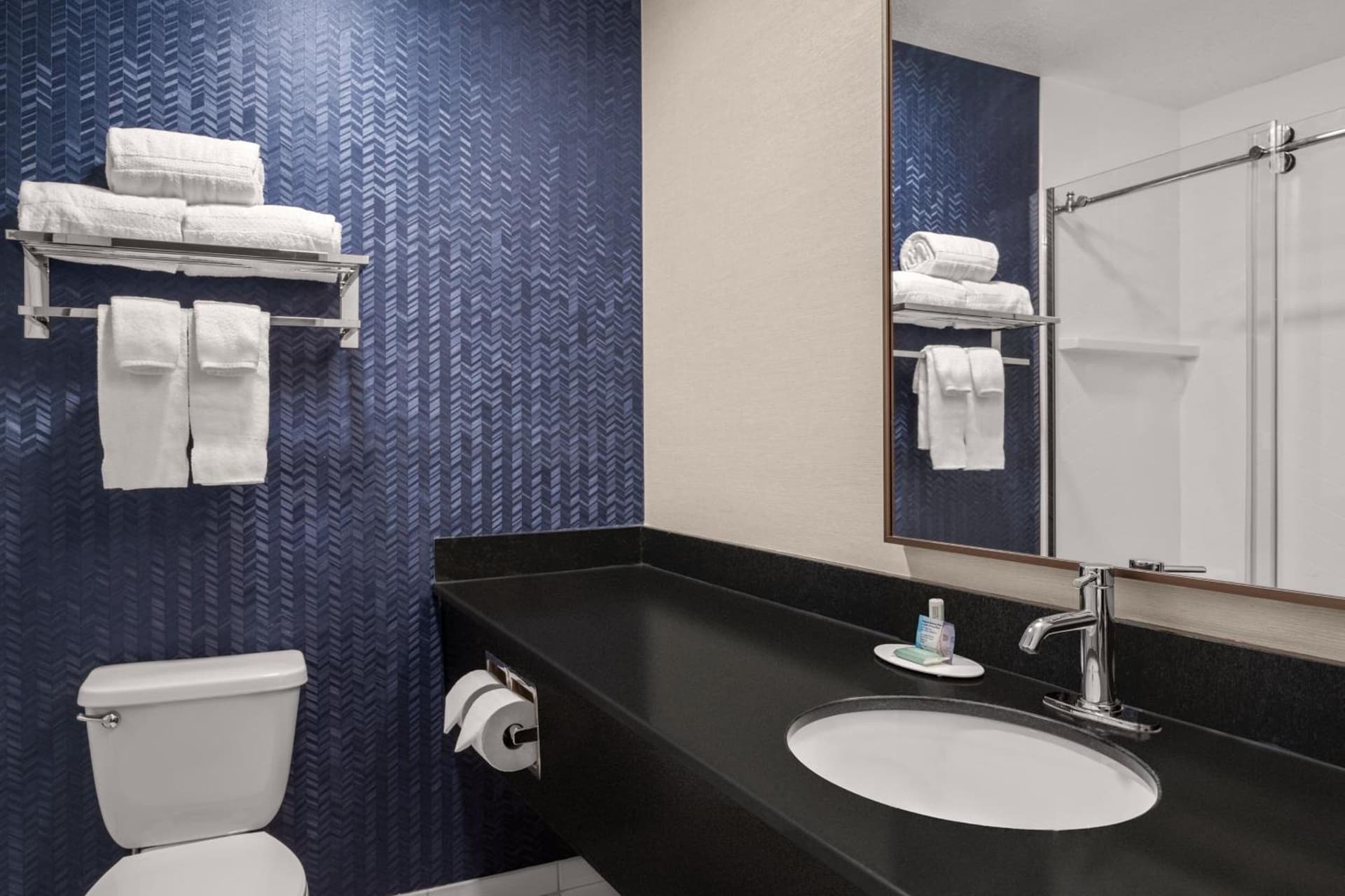 Fairfield Inn & Suites Naperville/Aurora gallery photo in Naperville, IL — image 4