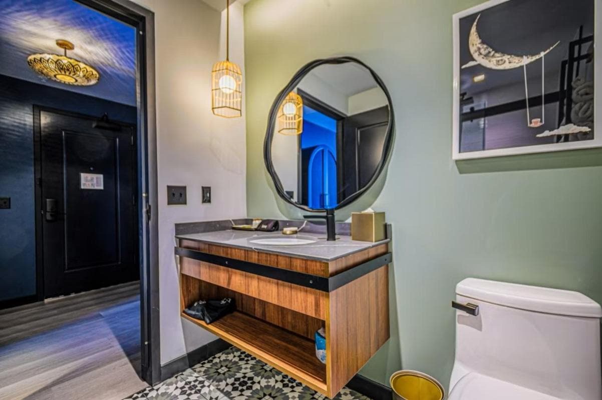 Hotel Indigo - Silverthorne by IHG interior in Silverthorne, CO — gallery photo 2