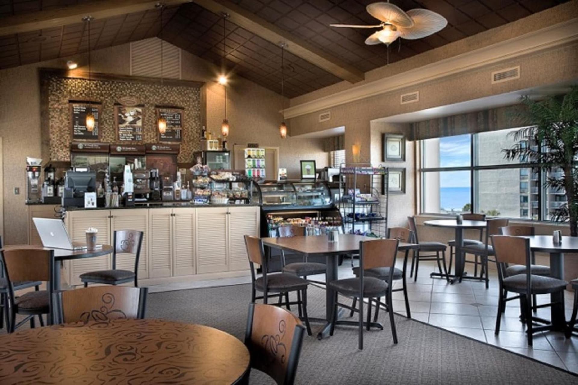 Sea Crest Oceanfront Resort gallery photo in Myrtle Beach, SC — image 43