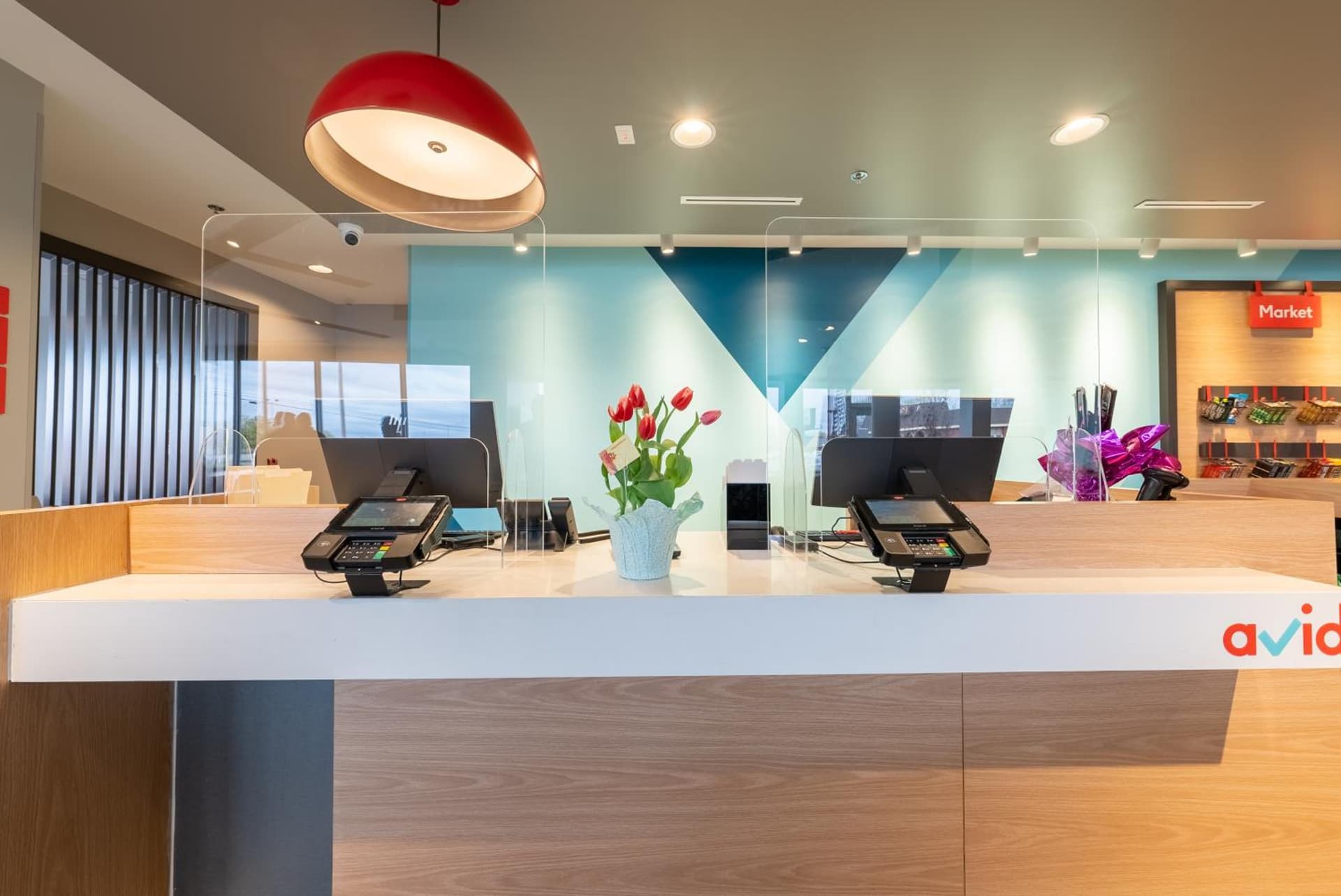 avid hotels - Kalamazoo East by IHG interior in Kalamazoo, MI — gallery photo 2