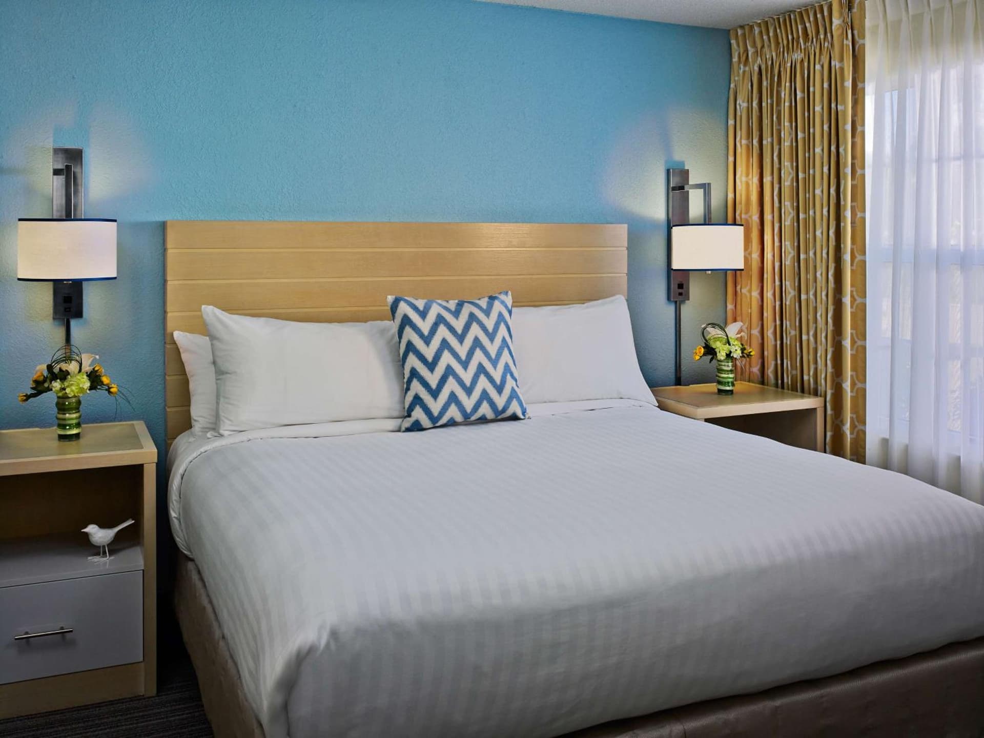 Sonesta ES Suites Montgomery interior in Montgomery, AL — gallery photo 2