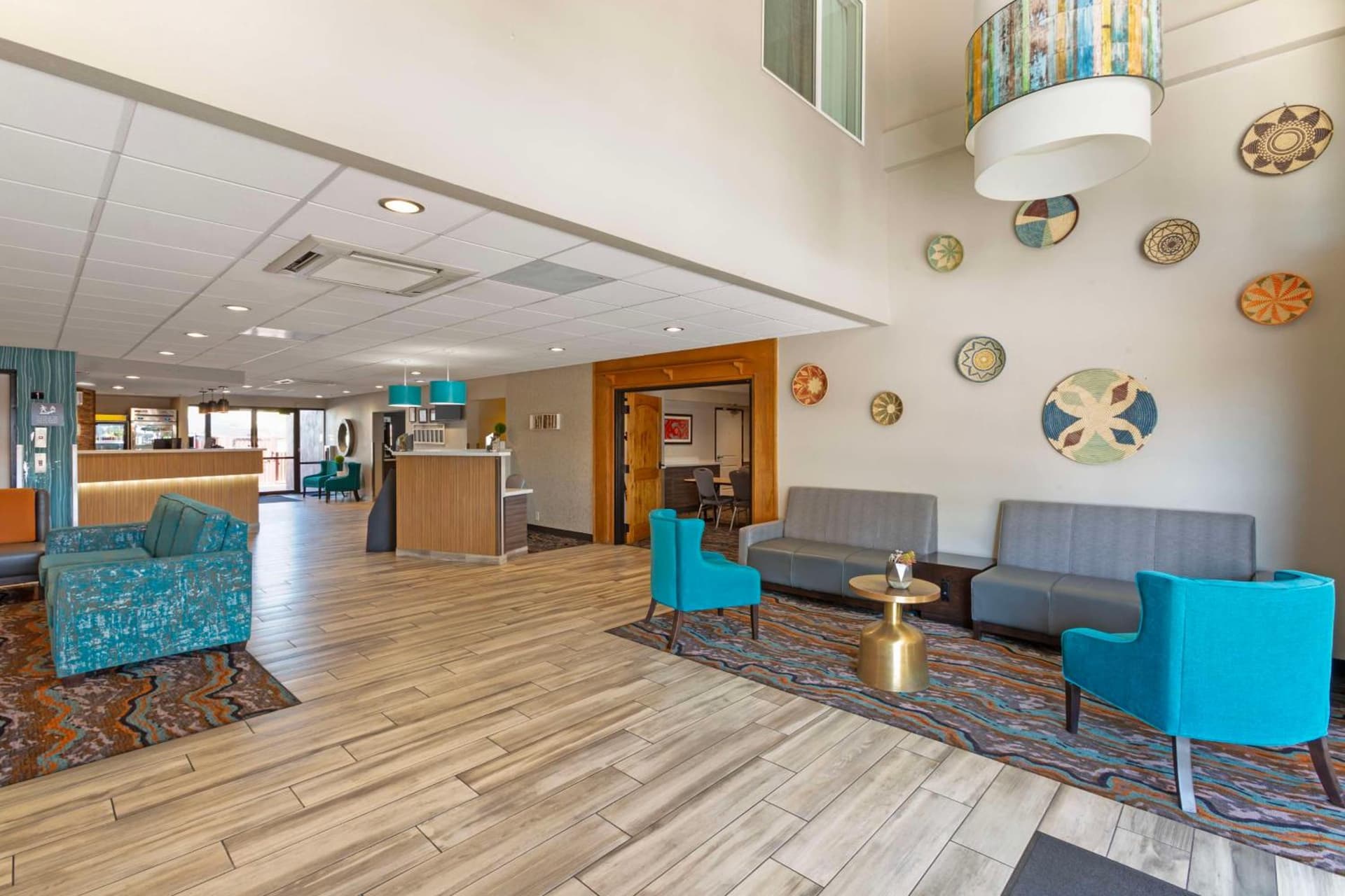 Best Western Plus Sun Canyon interior in Sierra Vista, AZ — gallery photo 2