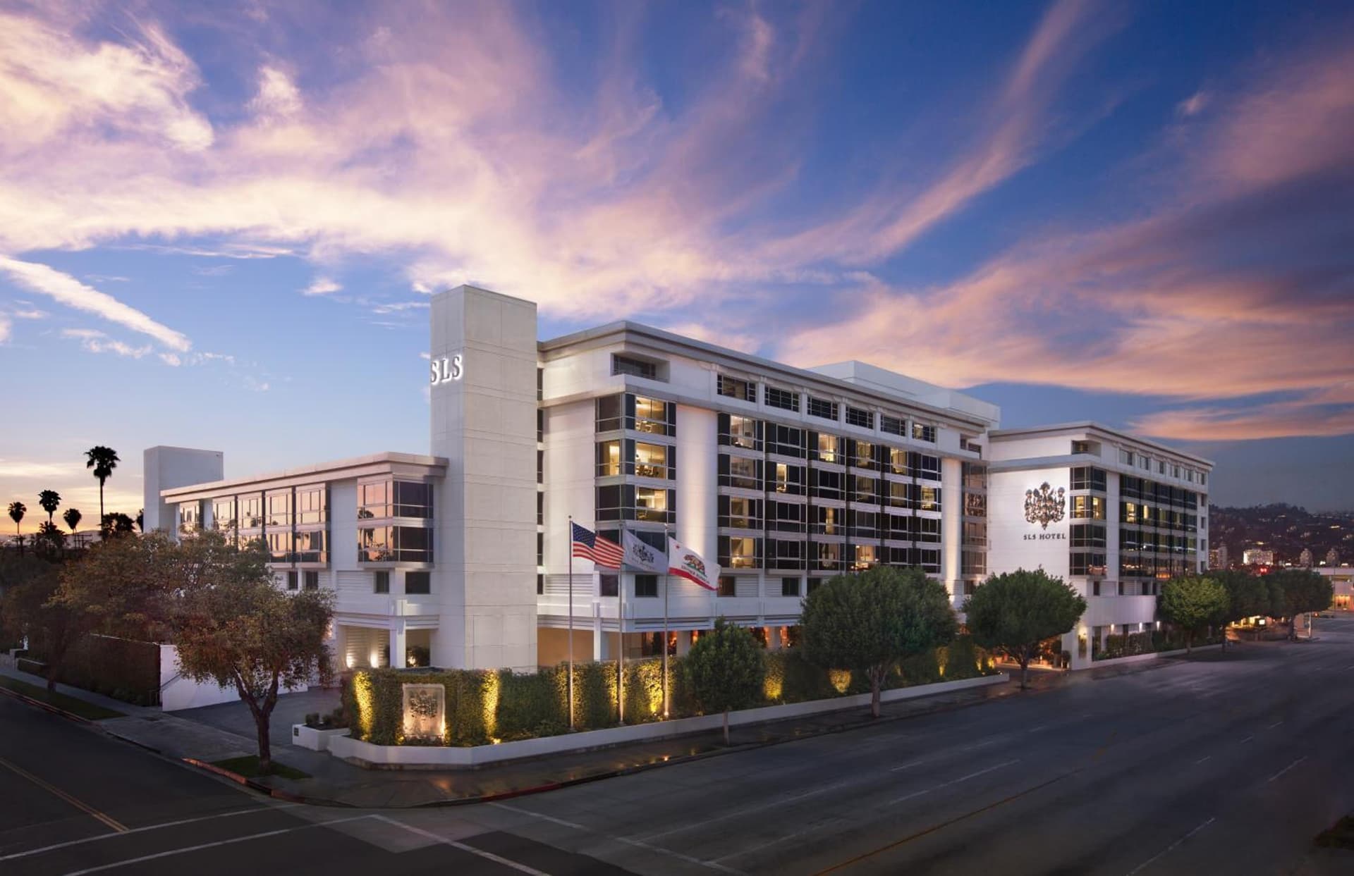 SLS Hotel, a Luxury Collection Hotel, Beverly Hills interior in Los Angeles, CA — gallery photo 2