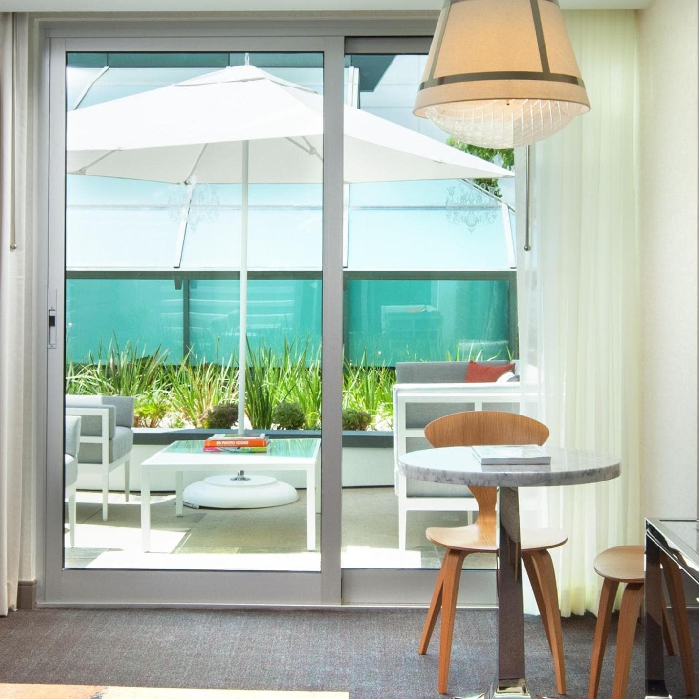 SLS Hotel, a Luxury Collection Hotel, Beverly Hills property views in Los Angeles, CA — gallery photo 3
