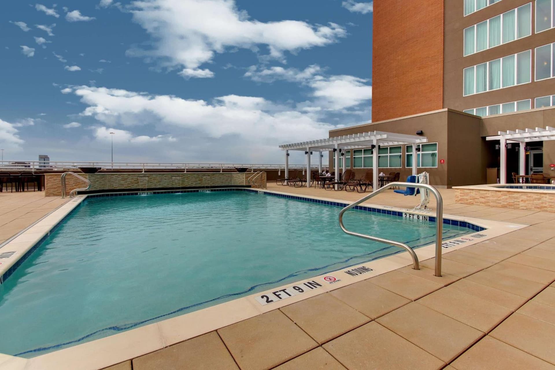 Drury Plaza Hotel Dallas Richardson gallery photo in Richardson, TX — image 75