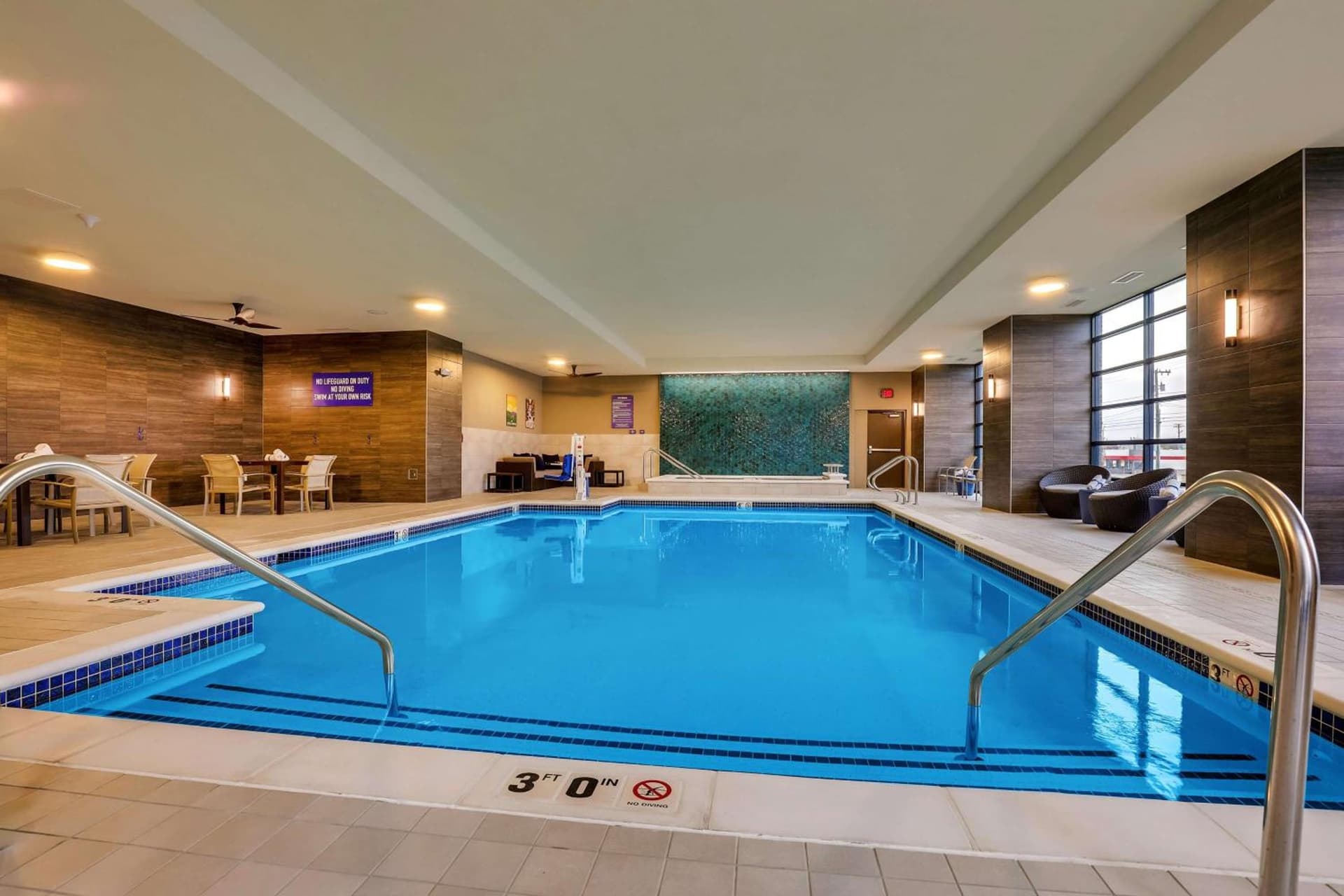 Drury Plaza Hotel Chattanooga Hamilton Place gallery photo in Chattanooga, TN — image 43