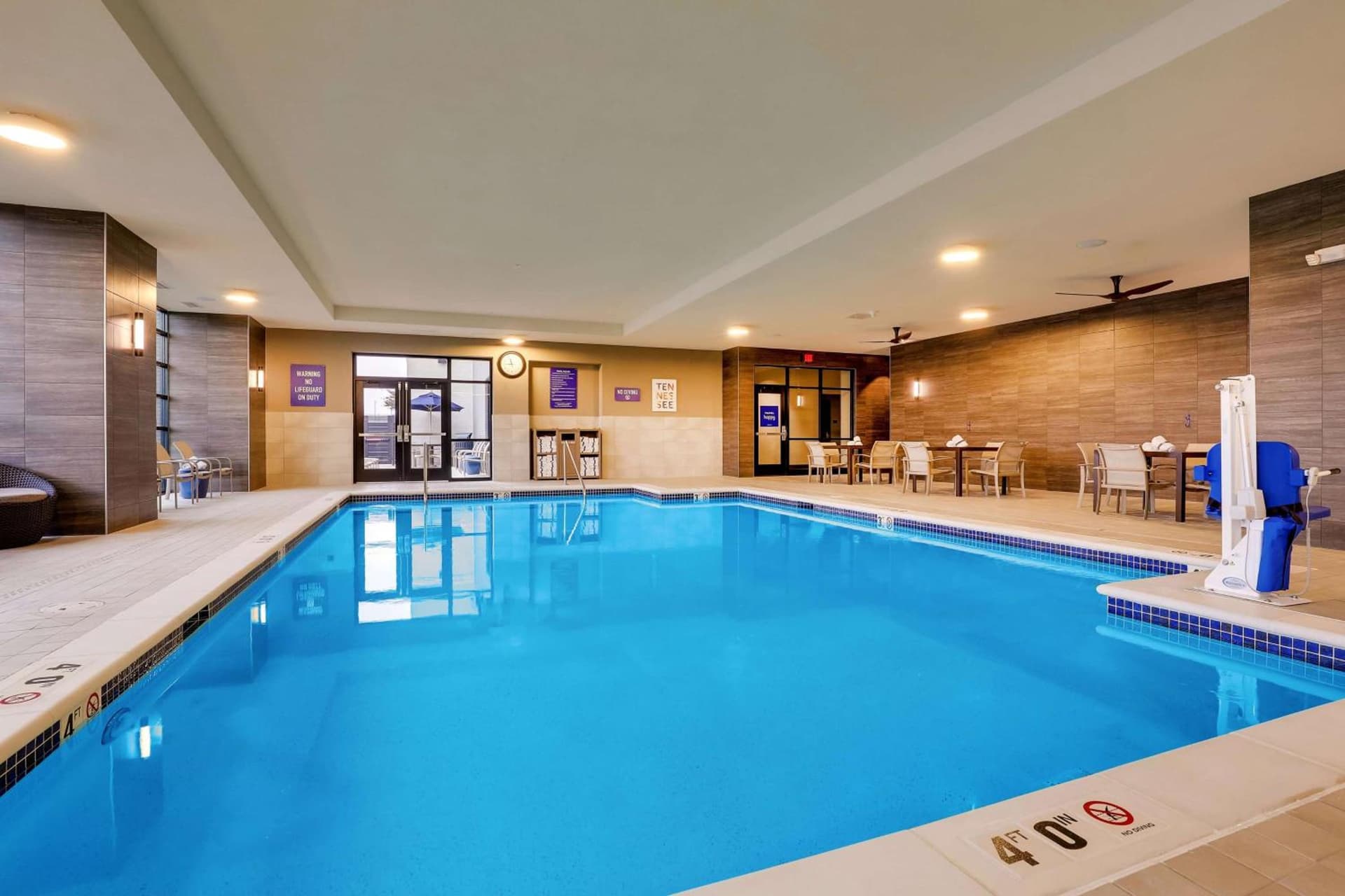 Drury Plaza Hotel Chattanooga Hamilton Place gallery photo in Chattanooga, TN — image 8
