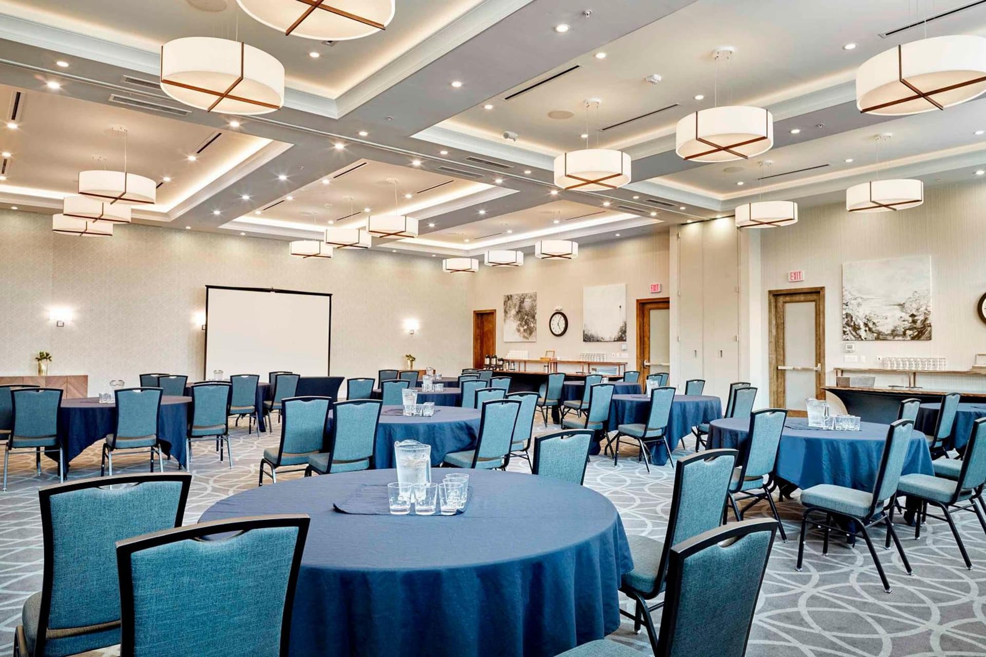 Sandman Signature Plano-Frisco Hotel gallery photo in Plano, TX — image 9
