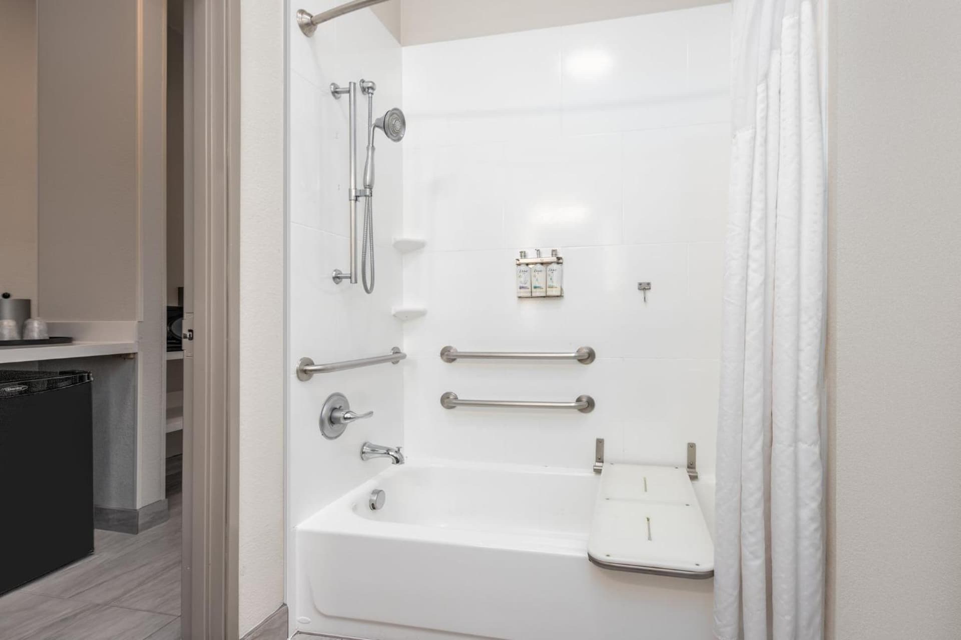 Holiday Inn Express Hotel & Suites Dallas West by IHG gallery photo in Dallas, TX — image 36