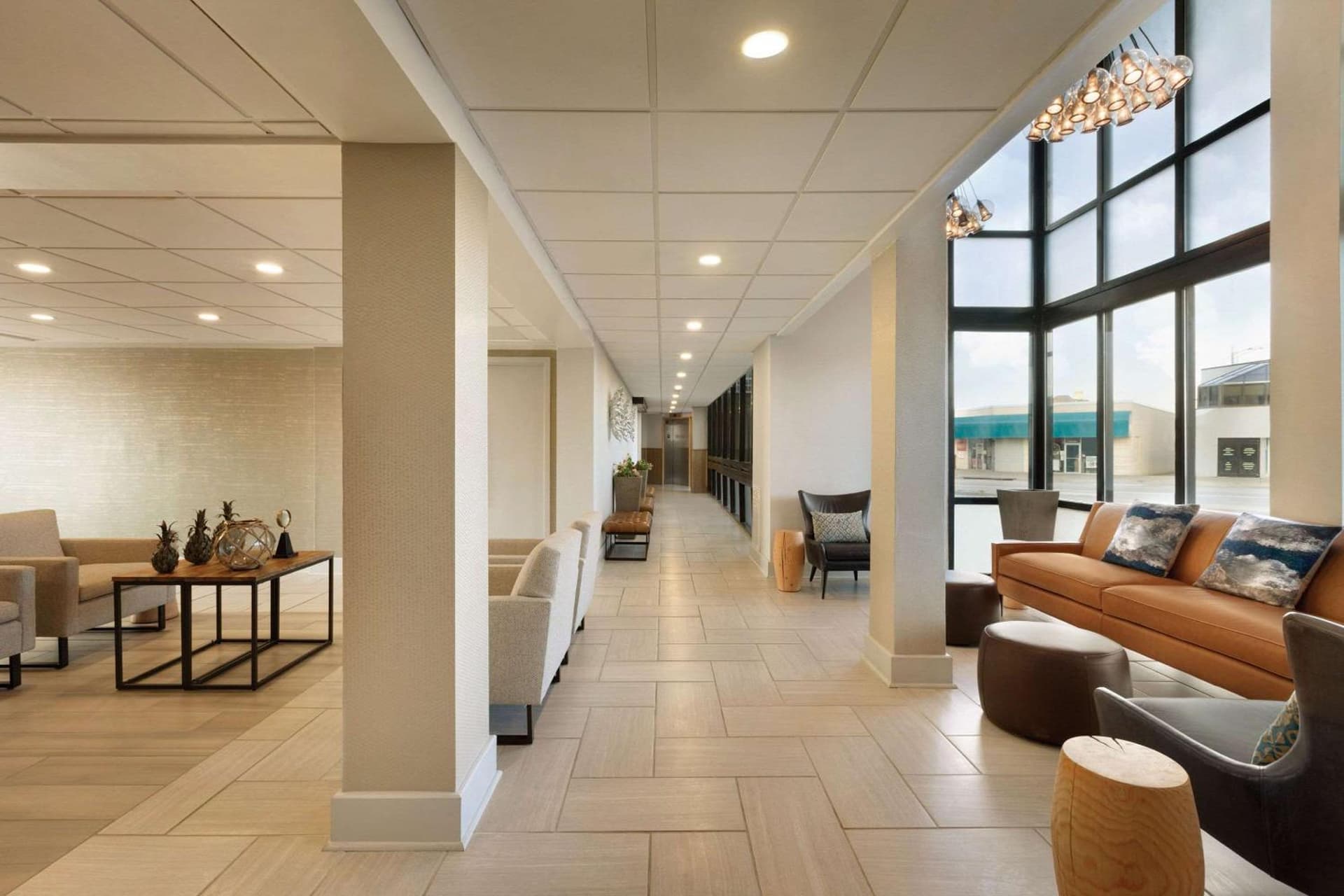 Surfbreak Virginia Beach Oceanfront, an Ascend Collection Hotel gallery photo in Virginia Beach, VA — image 16