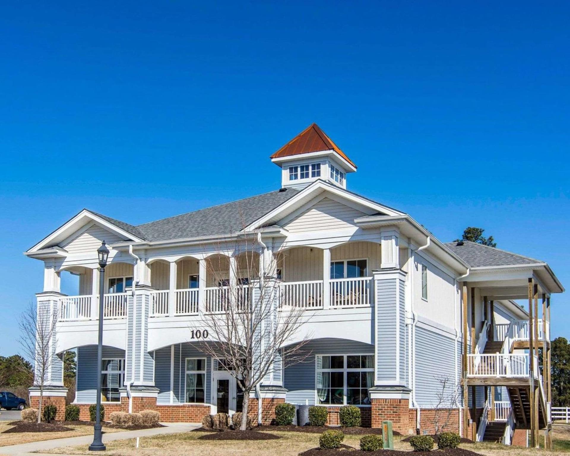 Bluegreen Vacations Parkside Williamsburg, an Ascend Collection Resort interior in Williamsburg, VA — gallery photo 2