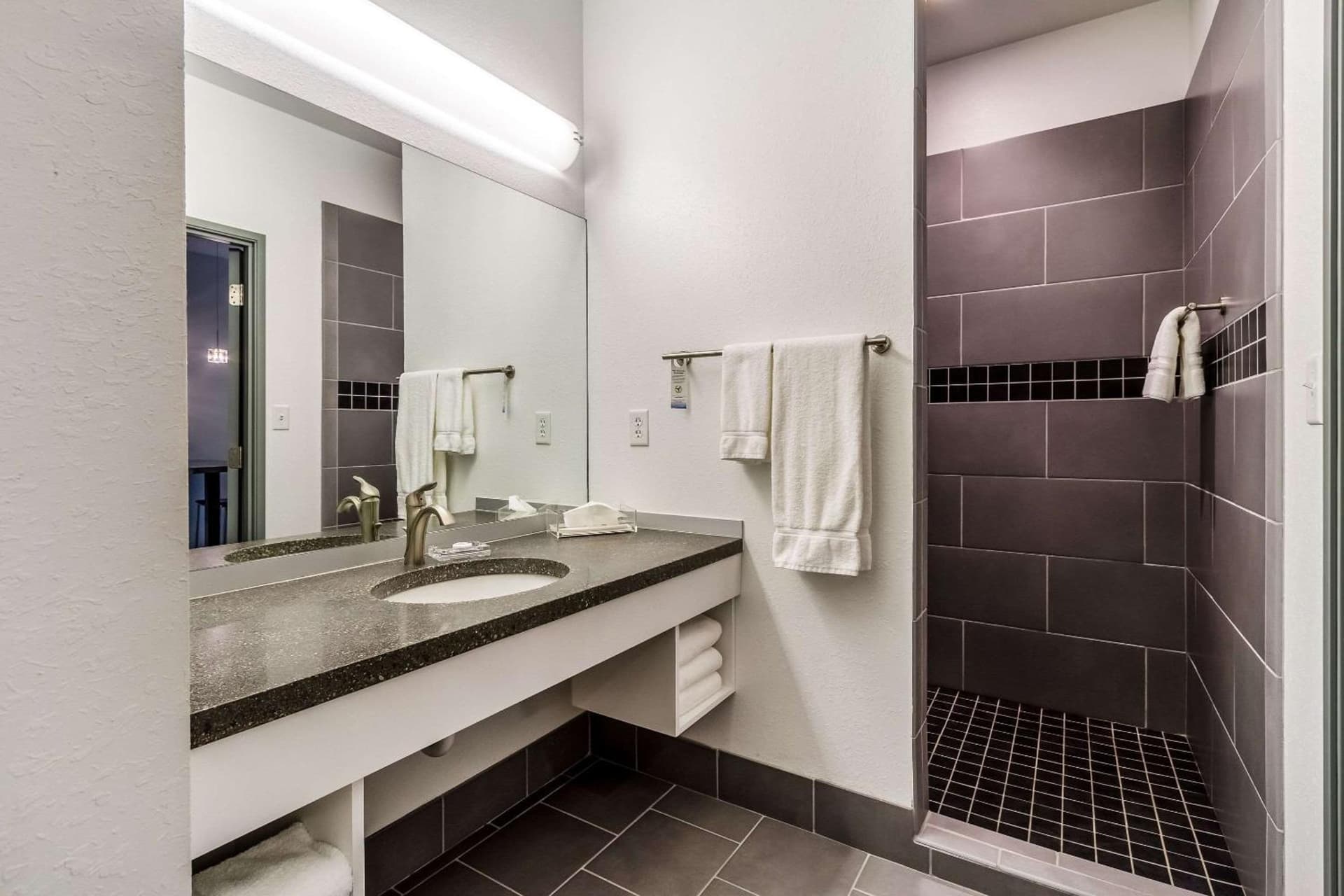 The Wallhouse Hotel, an Ascend Collection Hotel gallery photo in Walnut Creek, OH — image 51