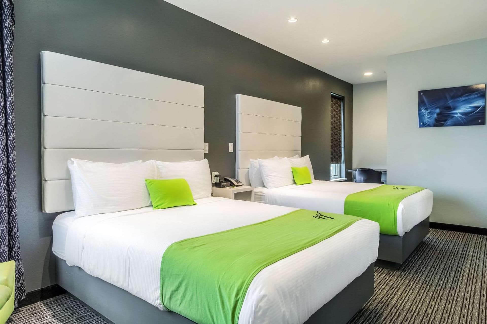 The Wallhouse Hotel, an Ascend Collection Hotel interior in Walnut Creek, OH — gallery photo 2