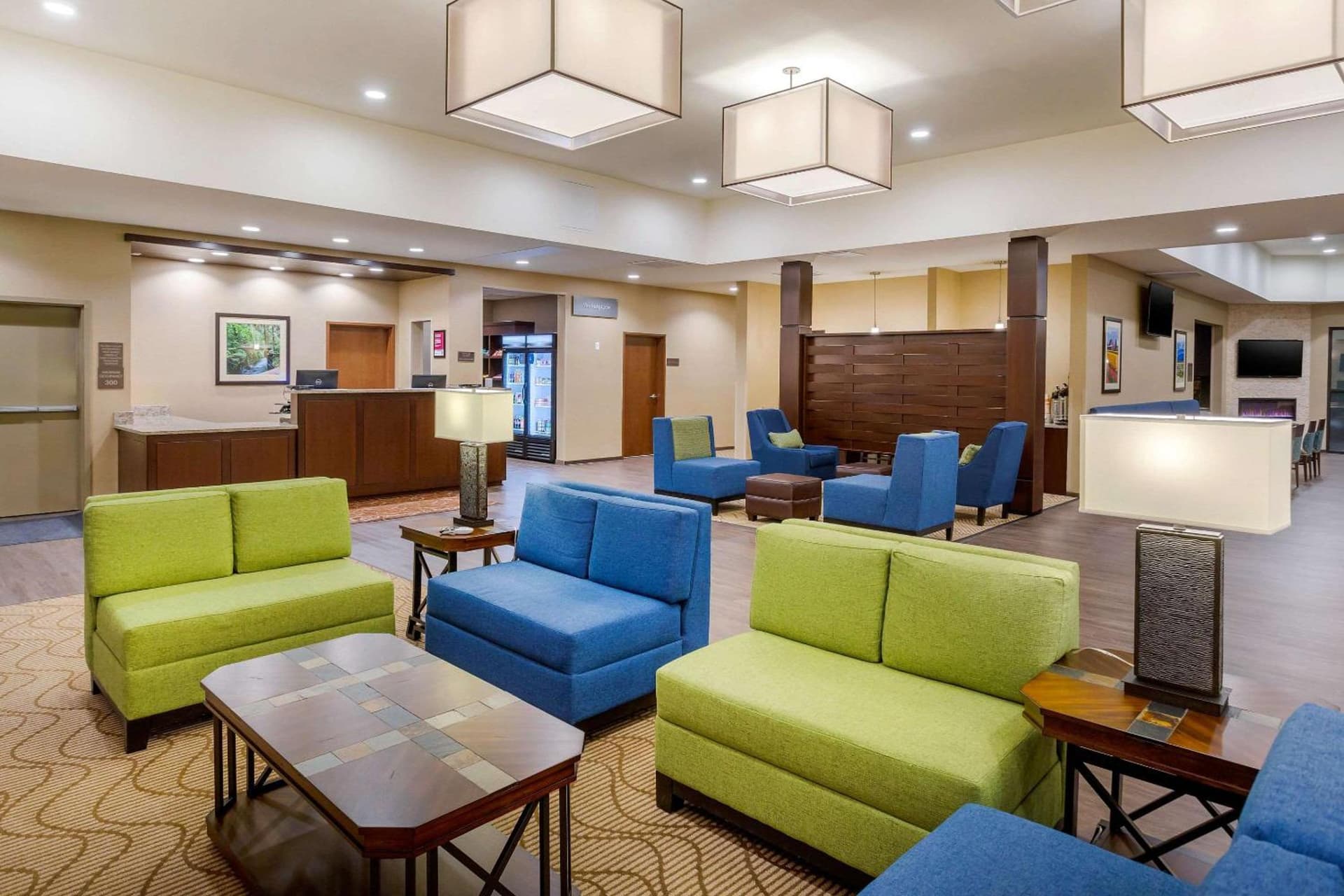 Comfort Suites Burlington near I-5 gallery photo in Burlington, WA — image 36