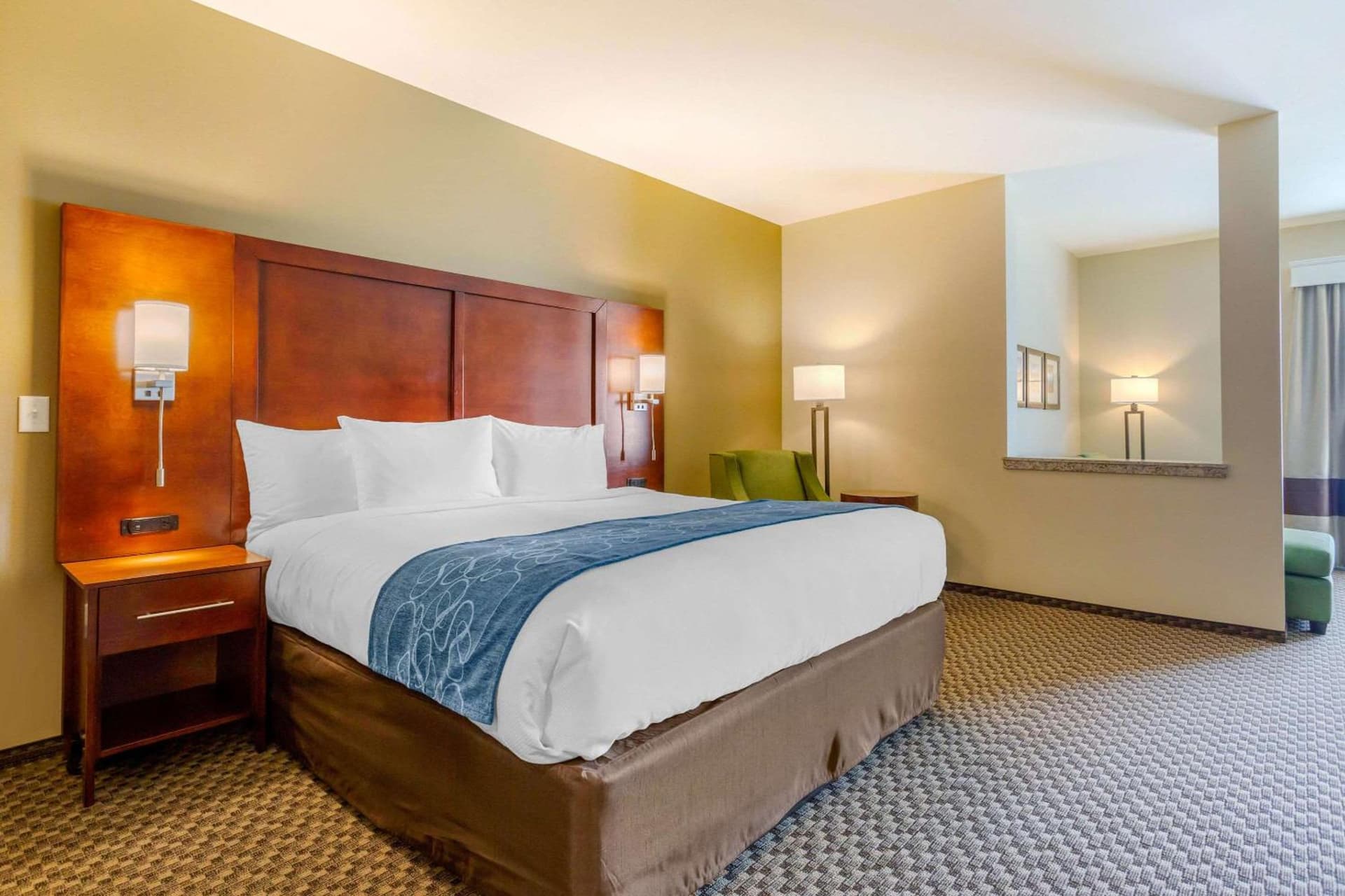 Comfort Suites Burlington near I-5 gallery photo in Burlington, WA — image 8