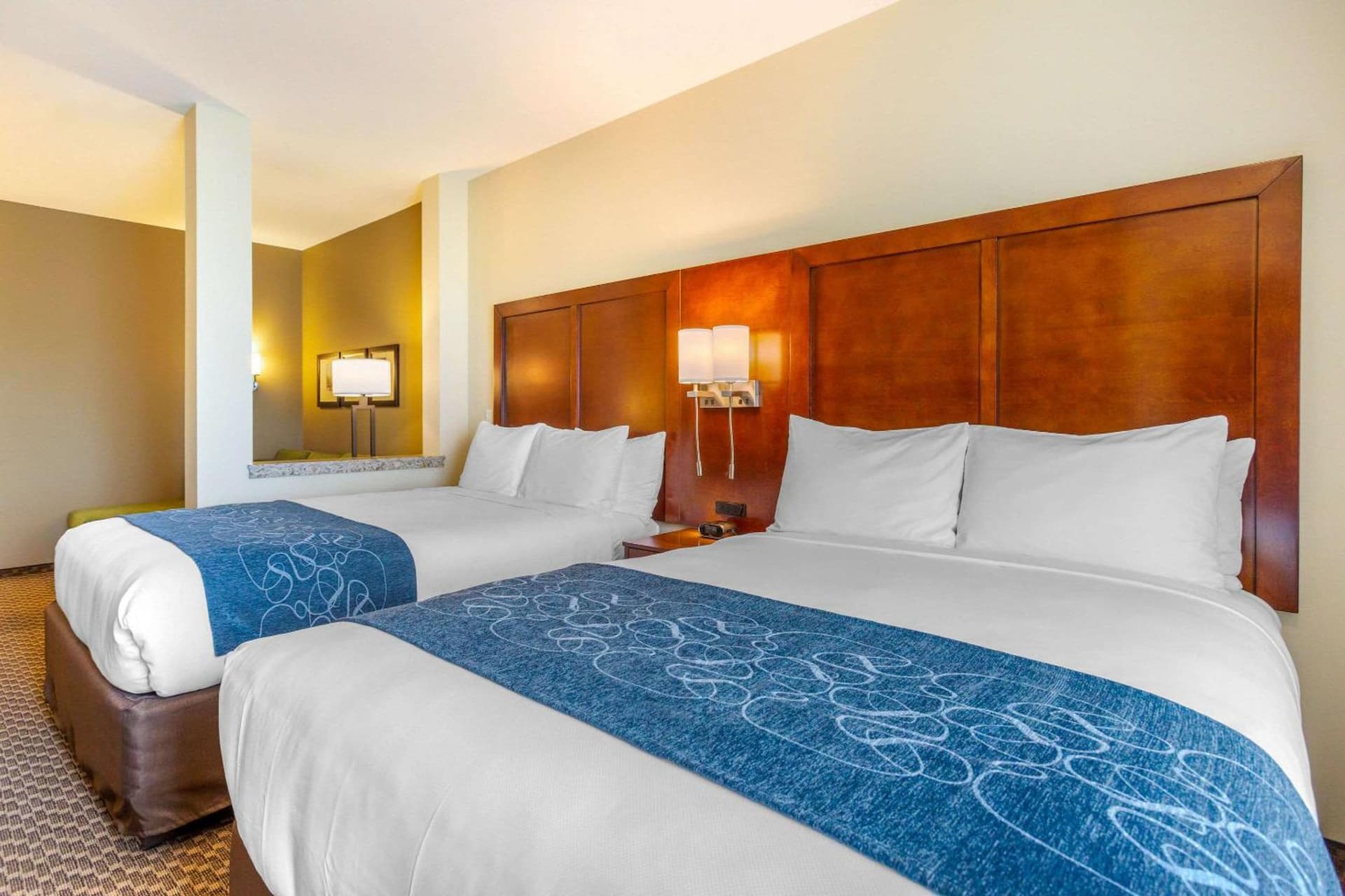Comfort Suites Burlington near I-5 gallery photo in Burlington, WA — image 9