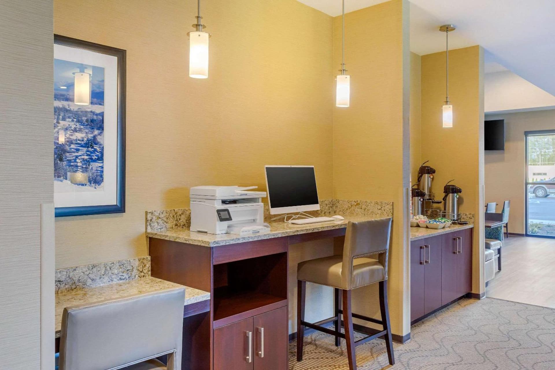 Comfort Suites Burlington near I-5 gallery photo in Burlington, WA — image 23