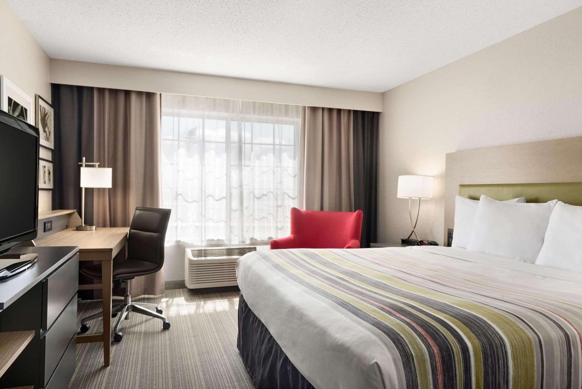 Country Inn & Suites by Radisson, Romeoville - Bolingbrook gallery photo in Romeoville, IL — image 28