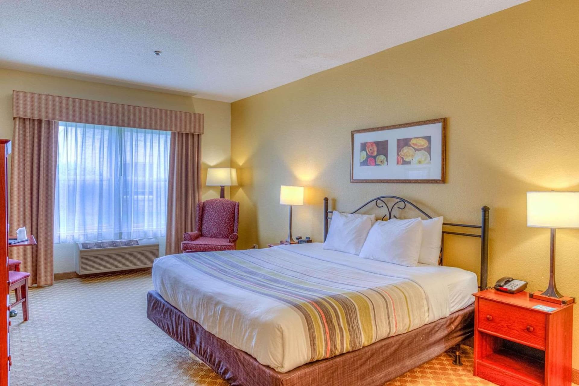 Country Inn & Suites by Radisson, Crystal Lake, IL gallery photo in Crystal Lake, IL — image 64