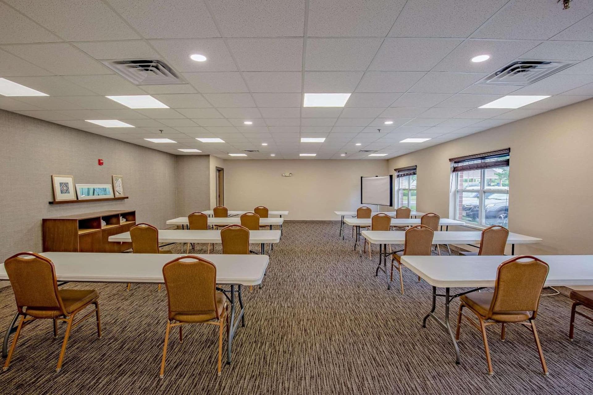Country Inn & Suites by Radisson, Crystal Lake, IL gallery photo in Crystal Lake, IL — image 12