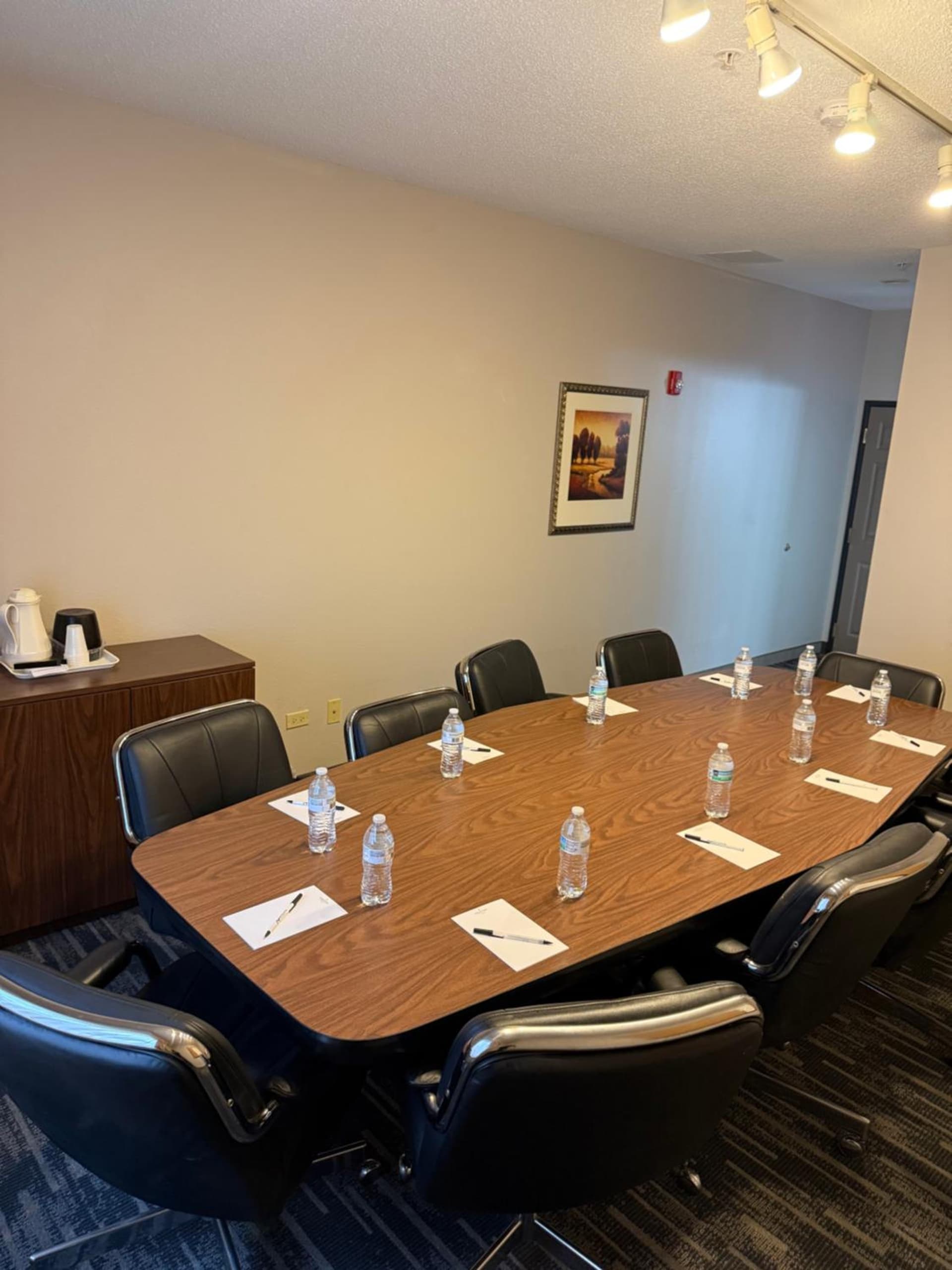 Country Inn & Suites by Radisson, Elgin, IL gallery photo in Elgin, IL — image 11