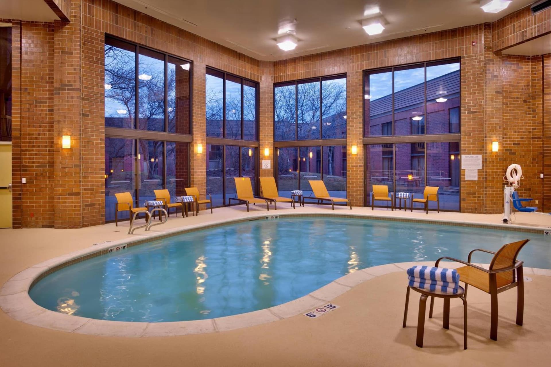 Courtyard by Marriott Ogden gallery photo in Ogden, UT — image 25