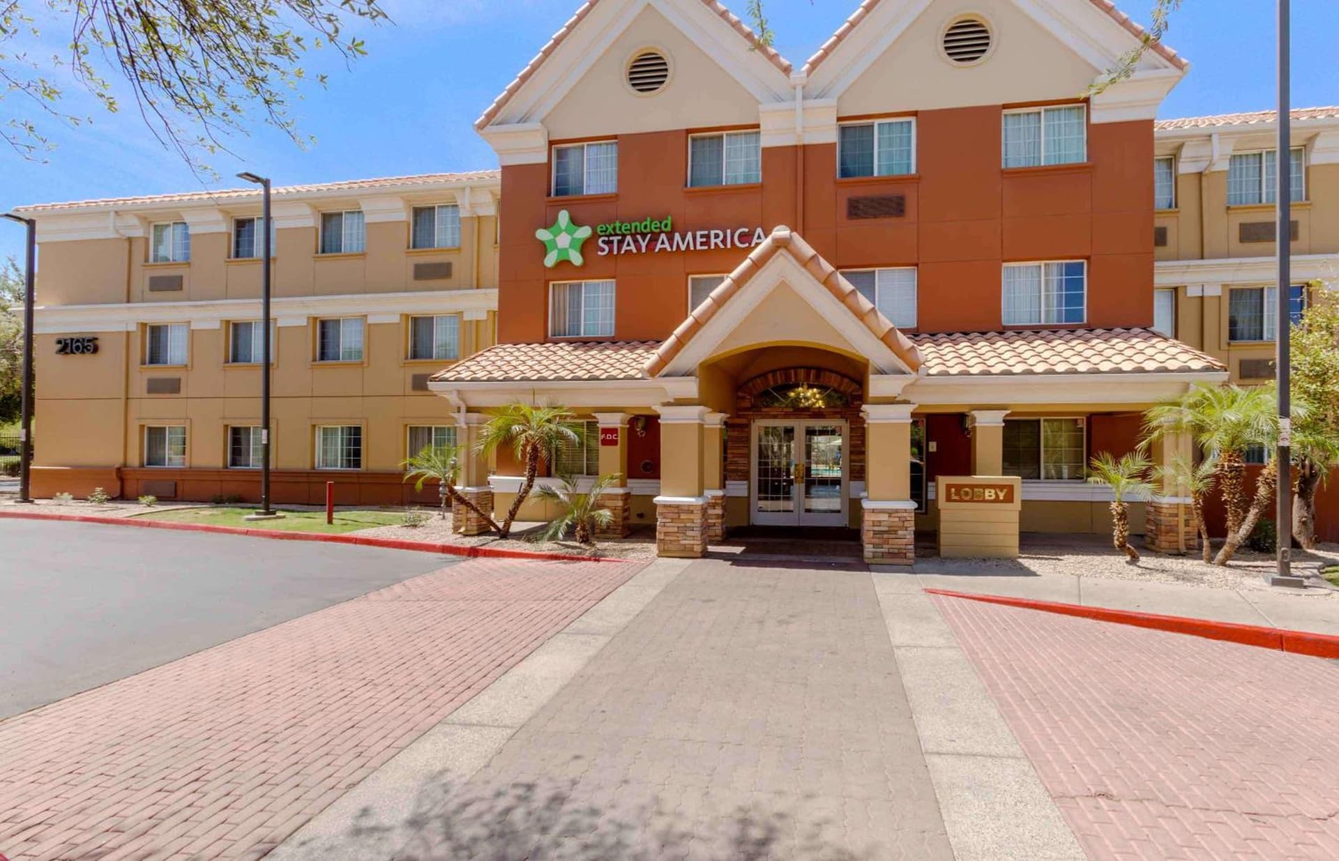 Extended Stay America Suites - Phoenix - Airport - Tempe property views in Tempe, AZ — gallery photo 3