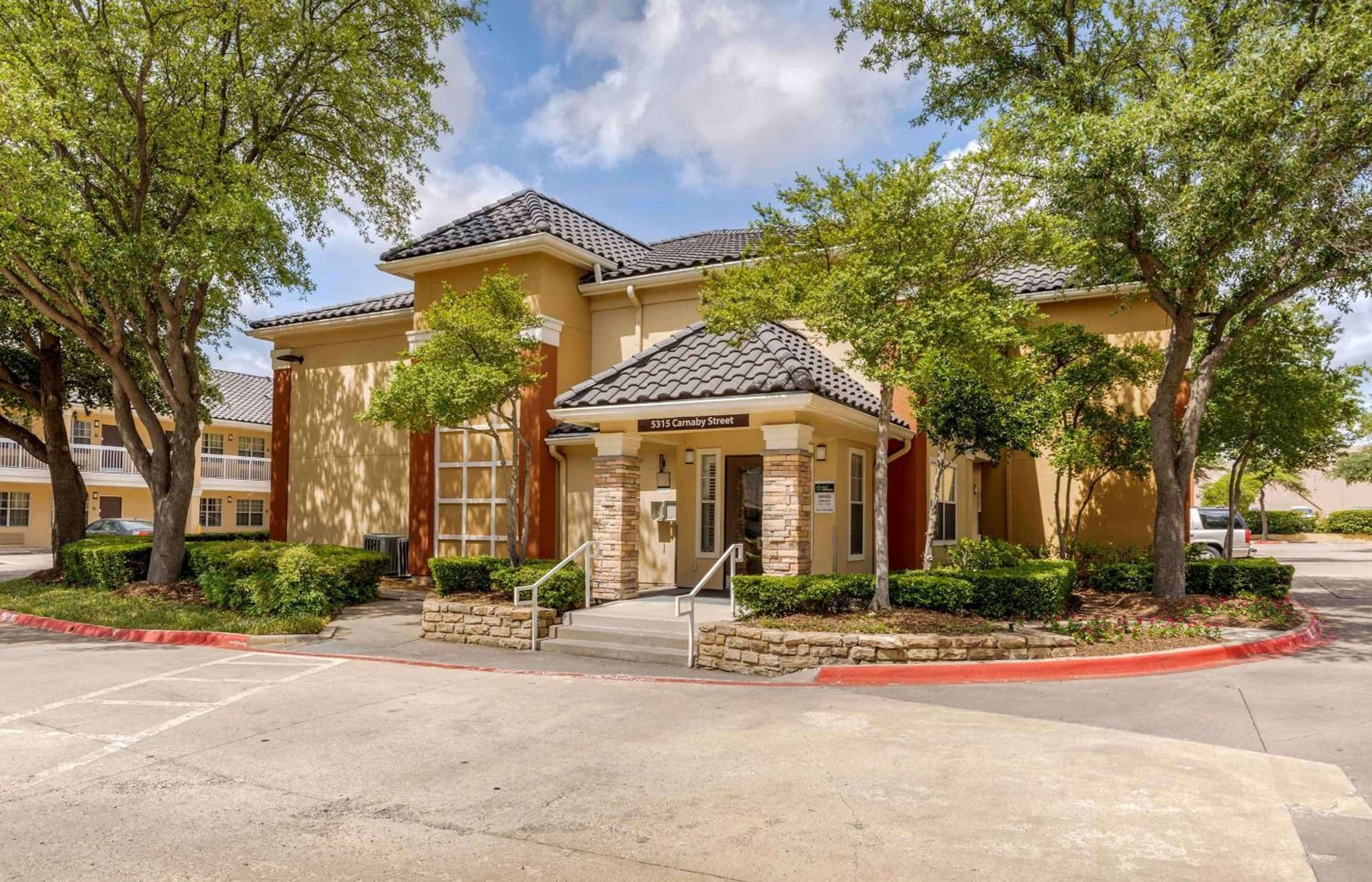 Extended Stay America Suites - Dallas - Las Colinas - Carnaby St featured exterior or lobby in Irving, TX — similar hotel