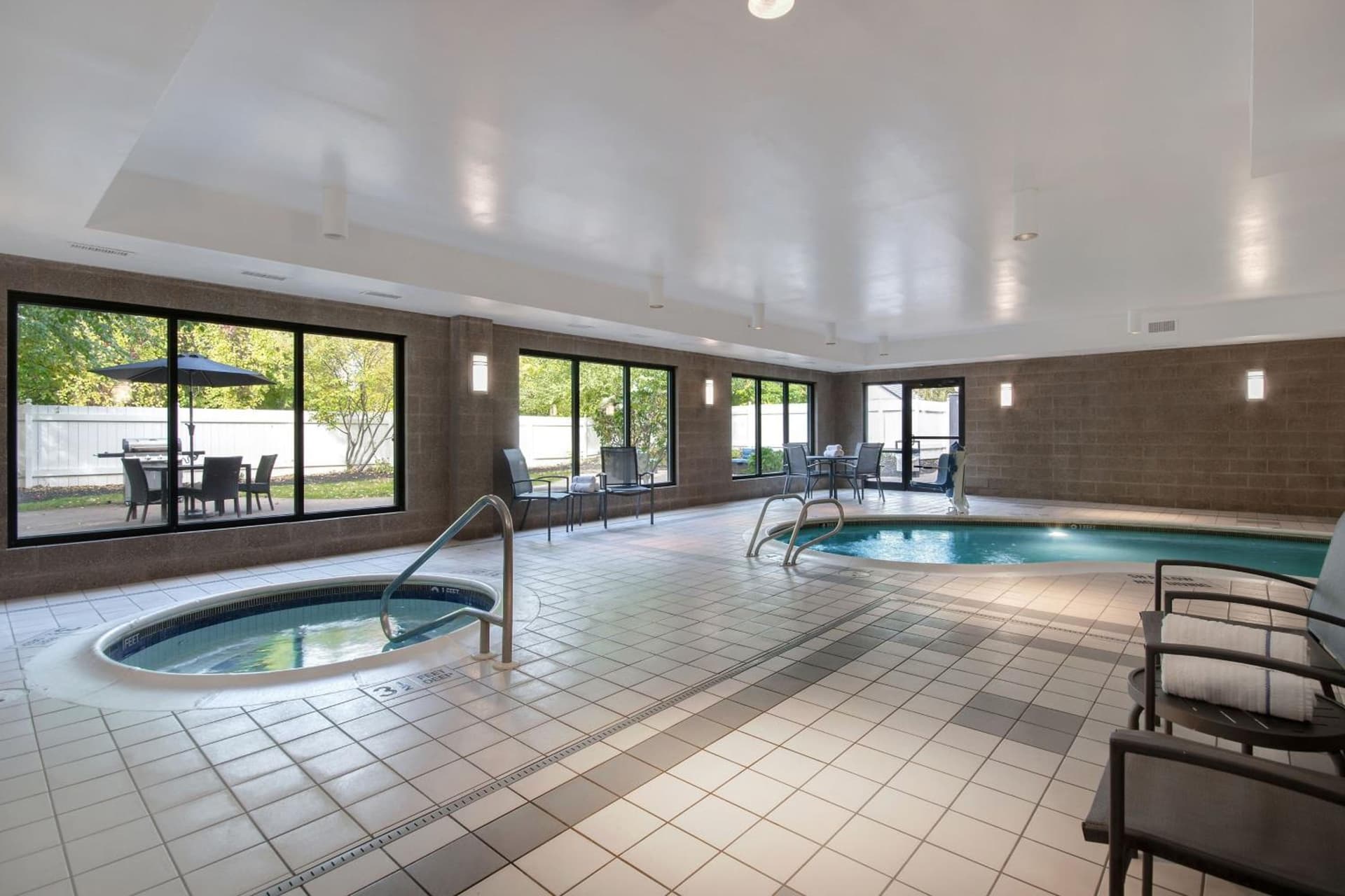 Fairfield Inn and Suites by Marriott Rochester West/Greece gallery photo in Rochester, NY — image 51