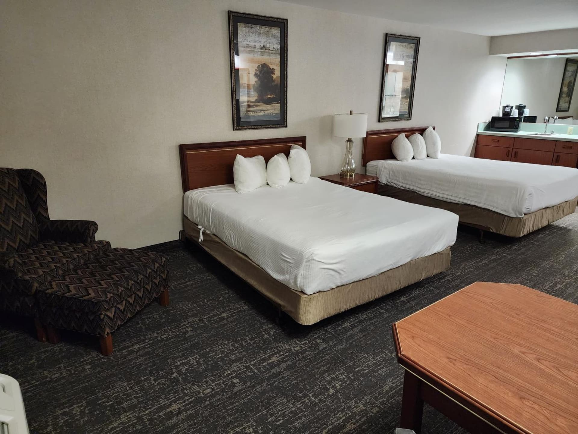 Shilo Inn Suites Salem gallery photo in Salem, OR — image 14