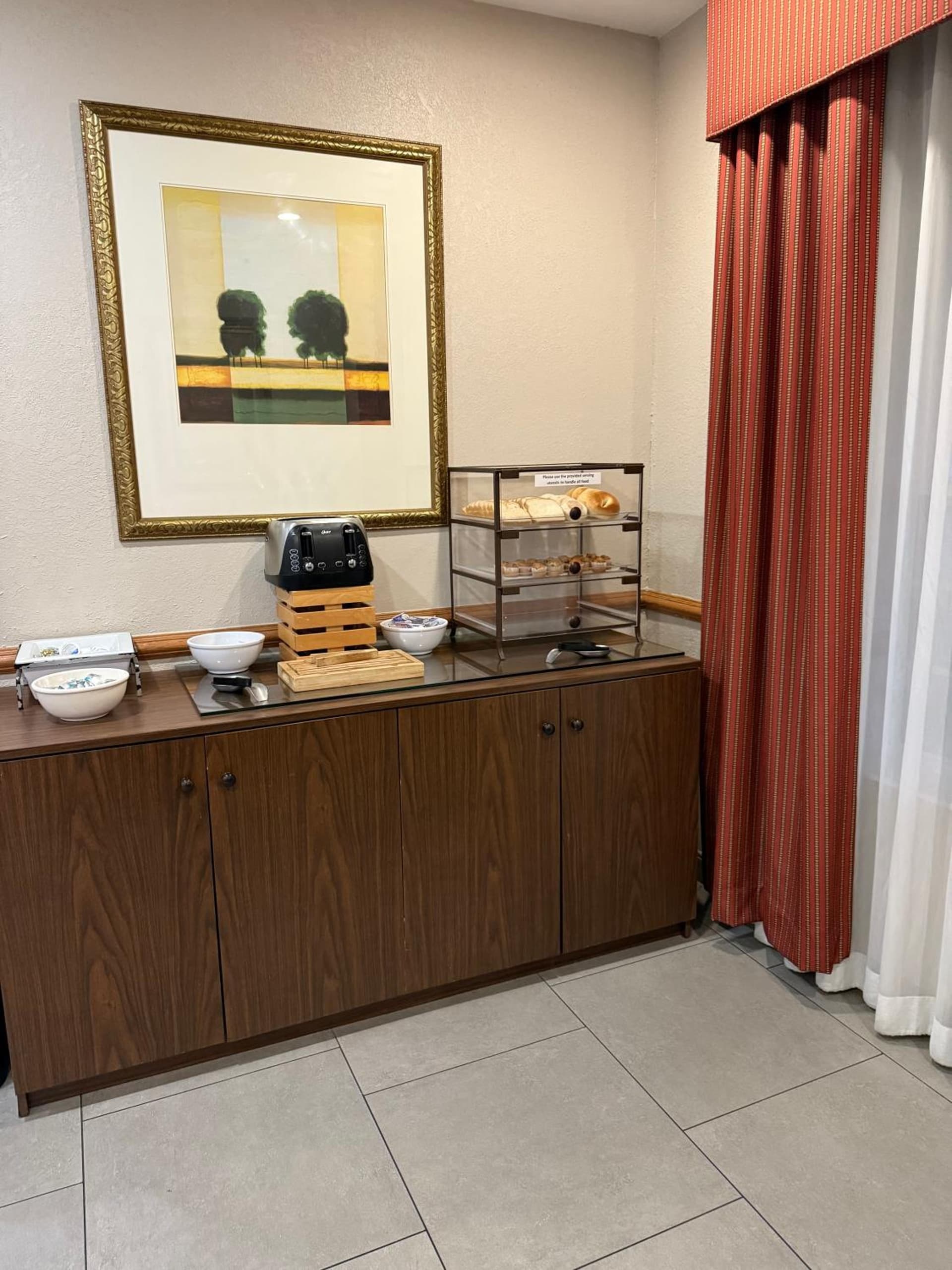 Country Inn & Suites by Radisson, Elgin, IL gallery photo in Elgin, IL — image 36