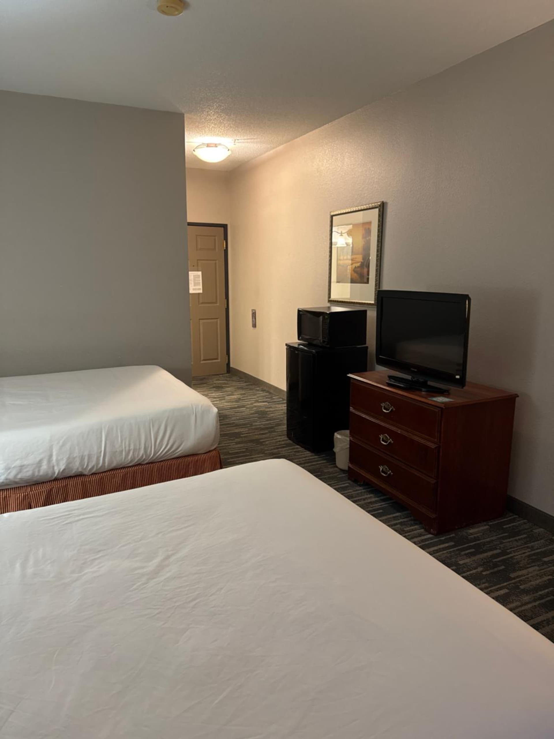 Country Inn & Suites by Radisson, Elgin, IL gallery photo in Elgin, IL — image 29