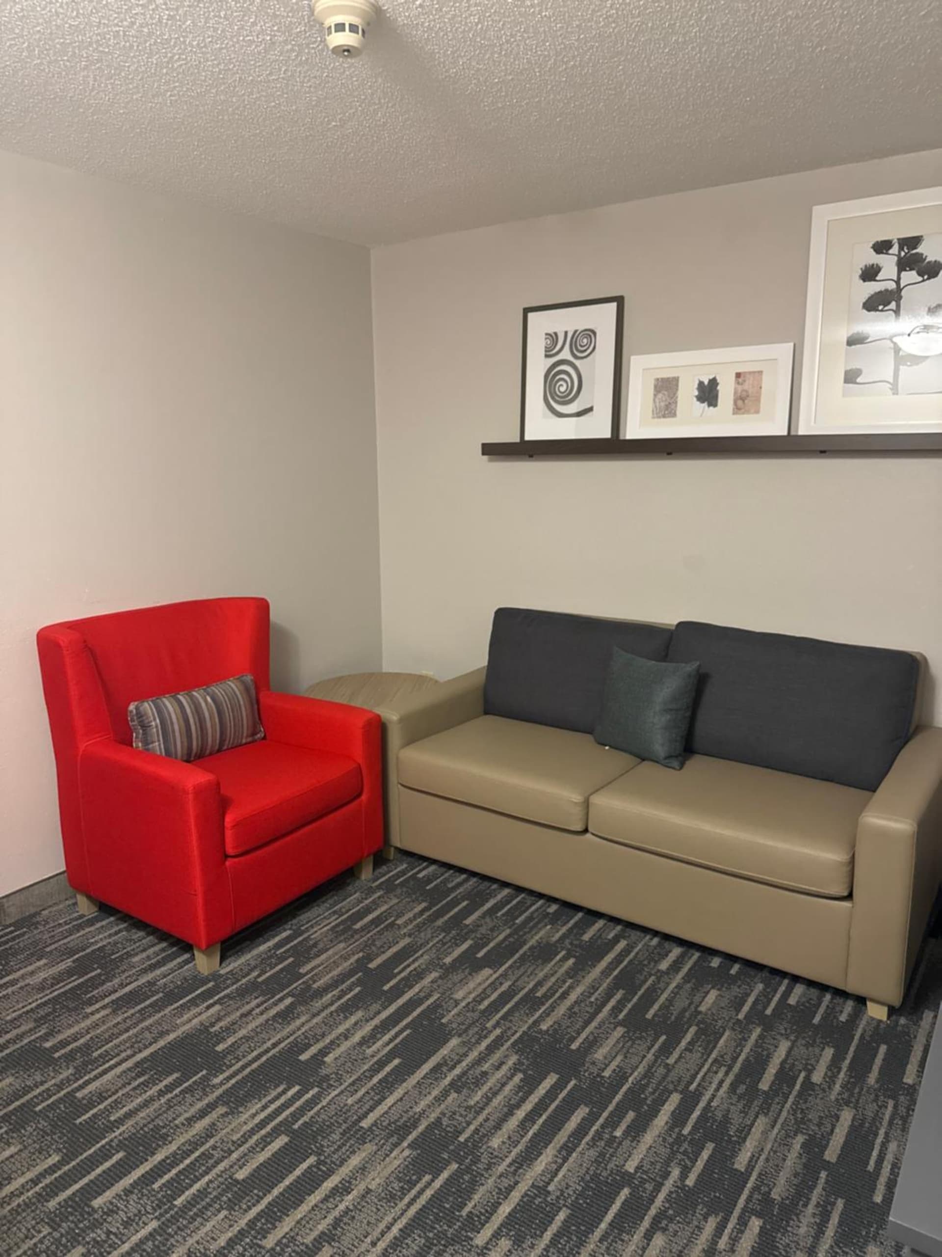 Country Inn & Suites by Radisson, Elgin, IL gallery photo in Elgin, IL — image 31