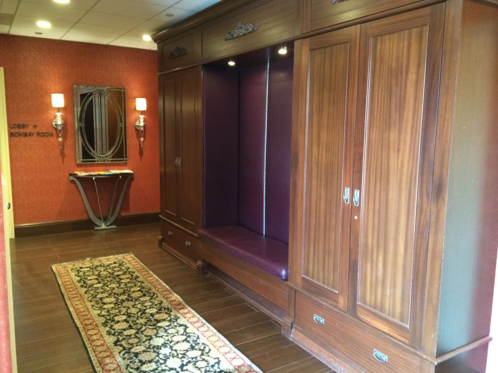 Chestnut Hill Hotel interior in Philadelphia, PA — gallery photo 2
