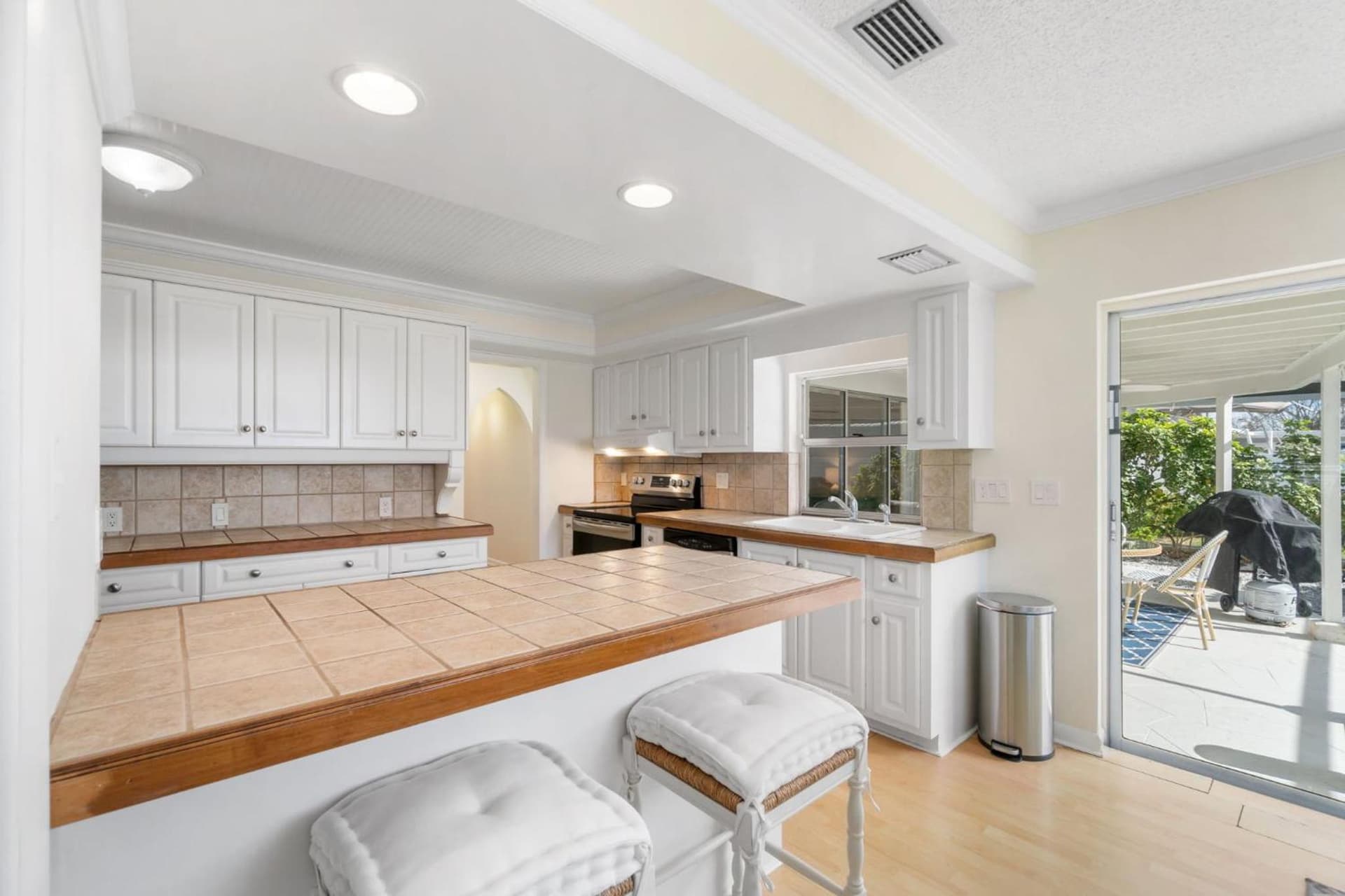 Bonita Shores, 3 Bedroom Beach Getaway gallery photo in Bonita Springs, FL — image 21