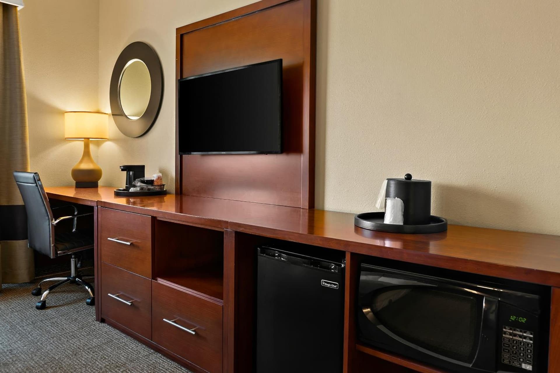 Comfort Suites- Saginaw gallery photo in Saginaw, MI — image 18