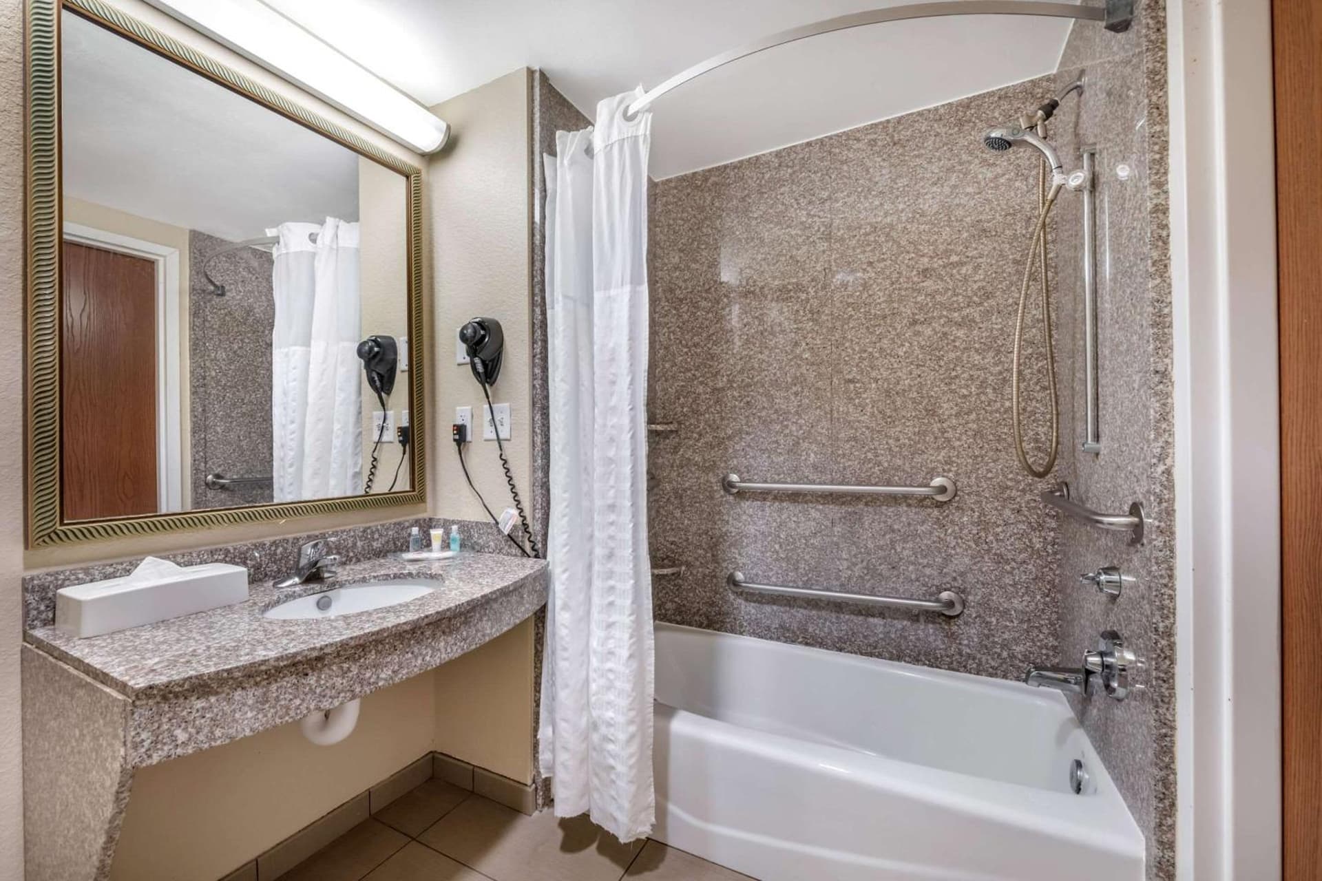 Comfort Suites Ocala North gallery photo in Ocala, FL — image 33