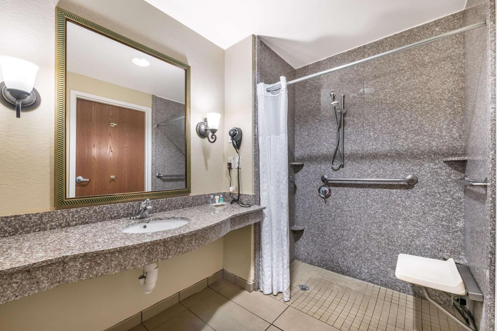 Comfort Suites Ocala North gallery photo in Ocala, FL — image 35
