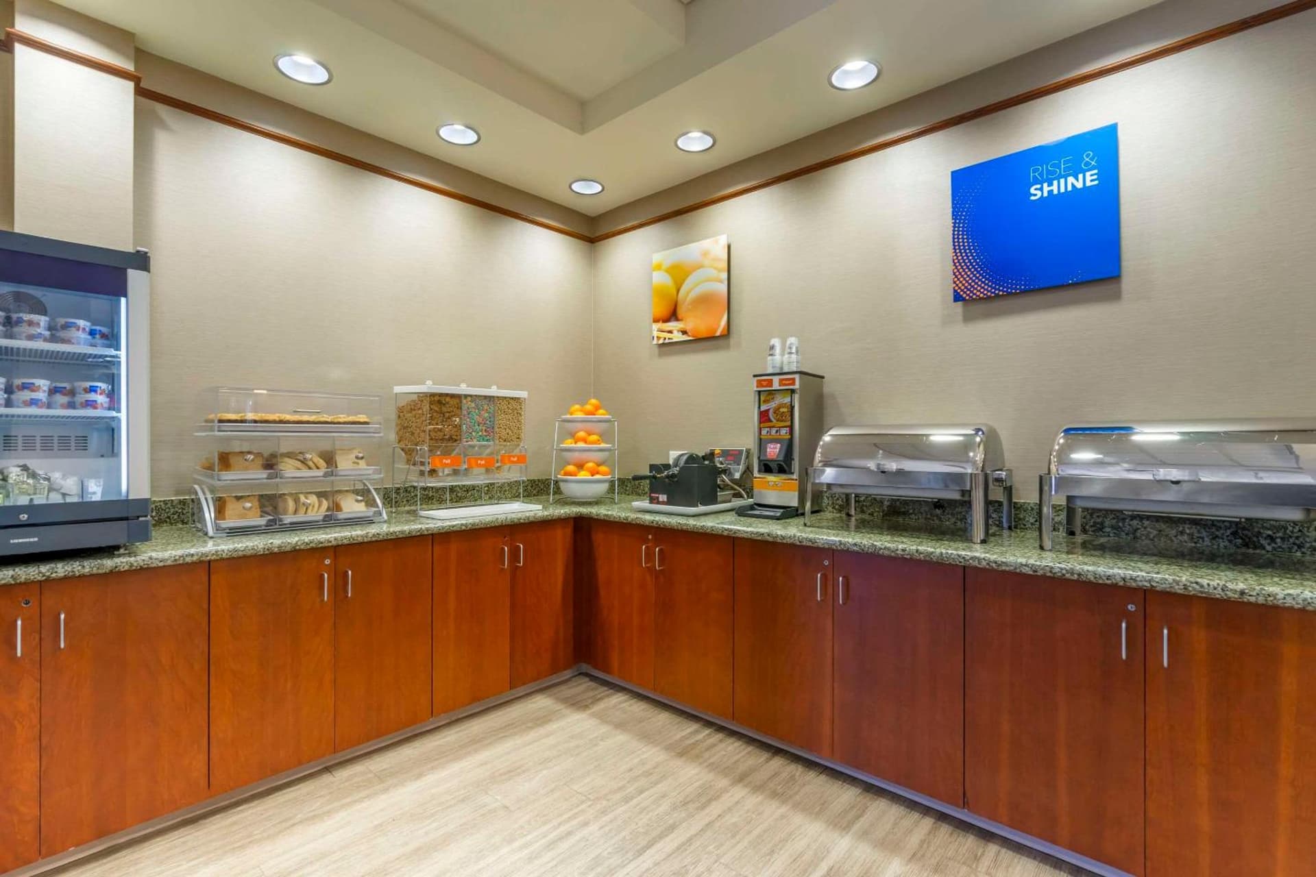 Comfort Suites Sarasota-Siesta Key gallery photo in Sarasota, FL — image 23