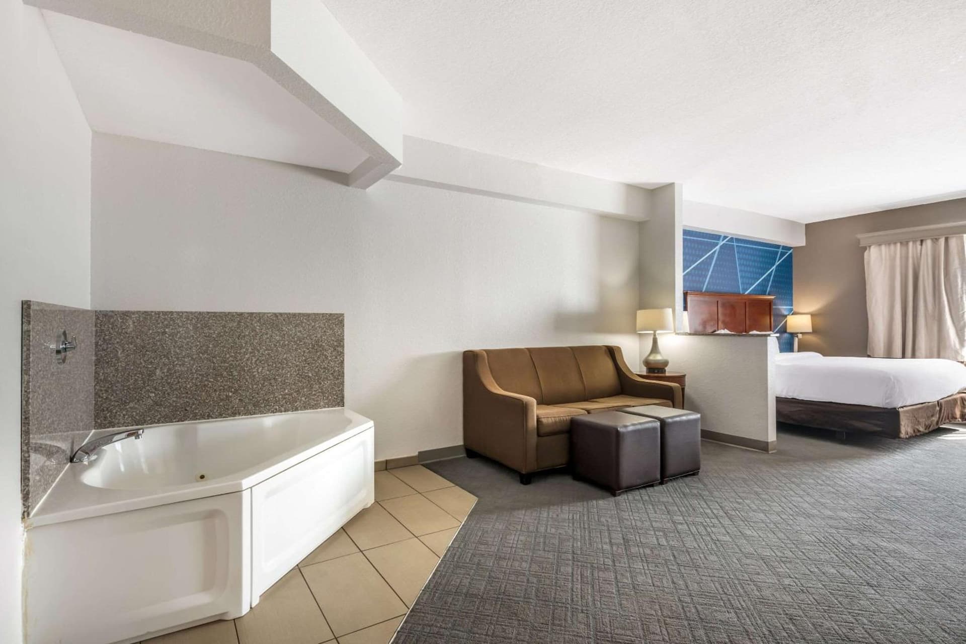 Comfort Suites Ocala North gallery photo in Ocala, FL — image 21